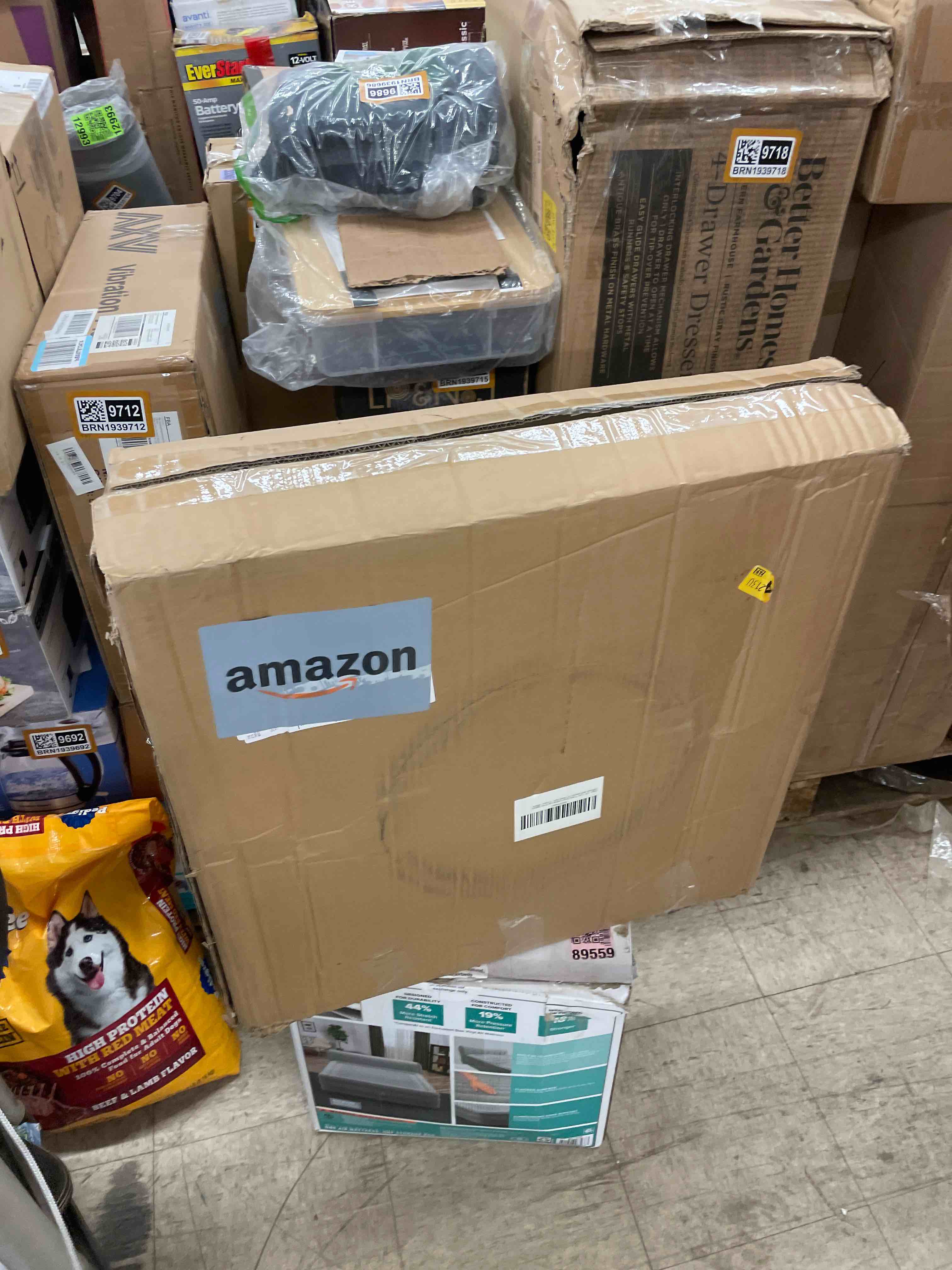 https://s3.amazonaws.com/lotting-images-prod/phillipi/TEA1215594_1743521263057.jpeg