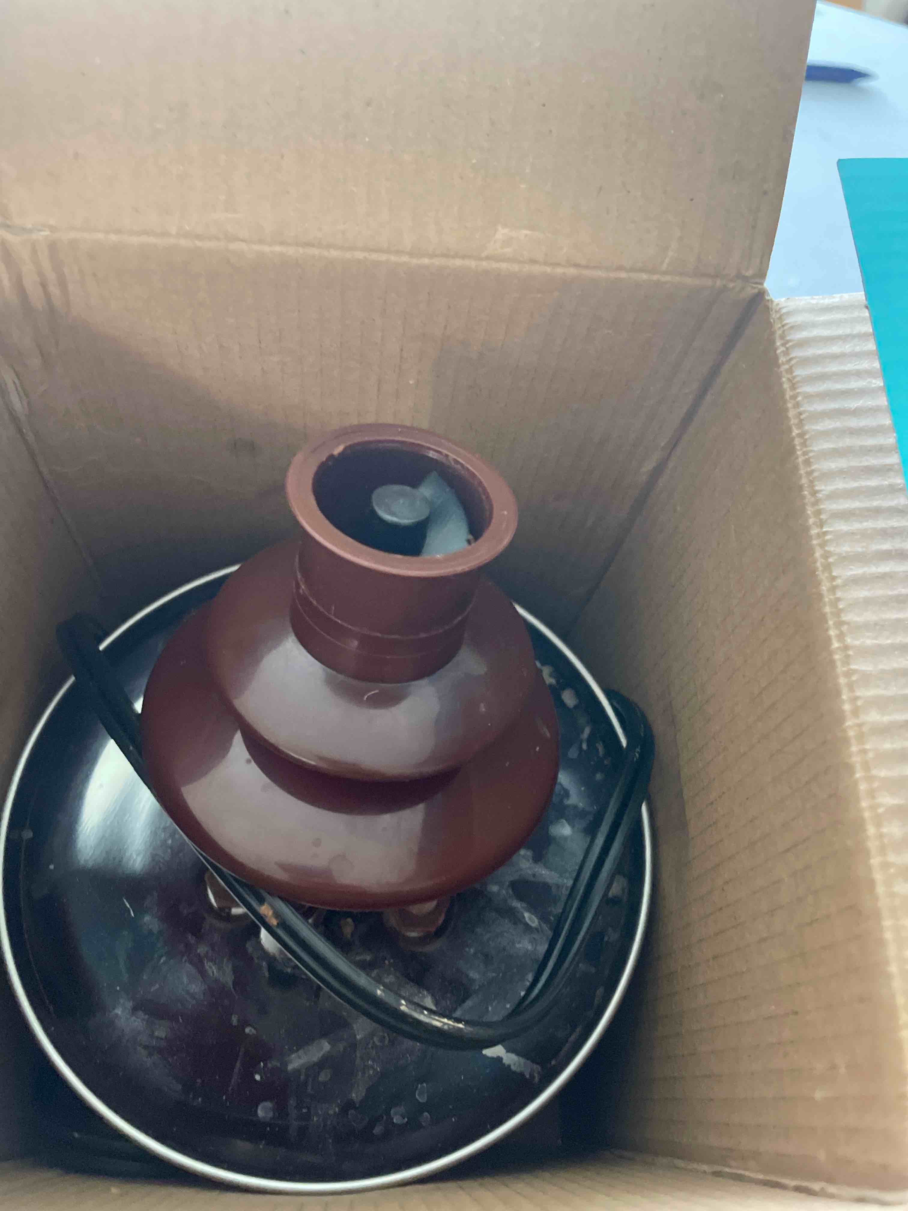 https://s3.amazonaws.com/lotting-images-prod/phillipi/TEA1215799_1745692732658.jpeg