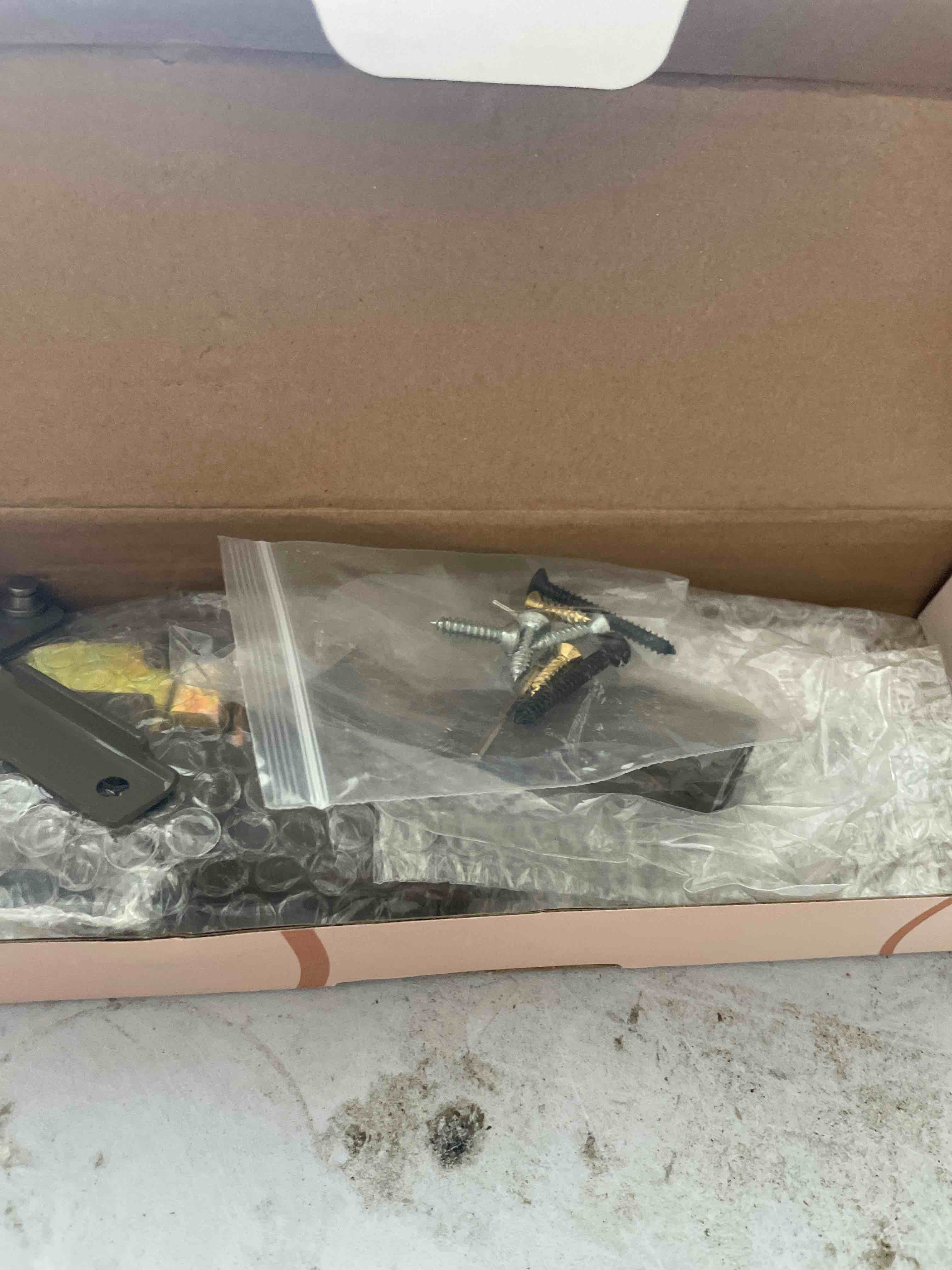 https://s3.amazonaws.com/lotting-images-prod/phillipi/TEA1215810_1745694591157.jpeg