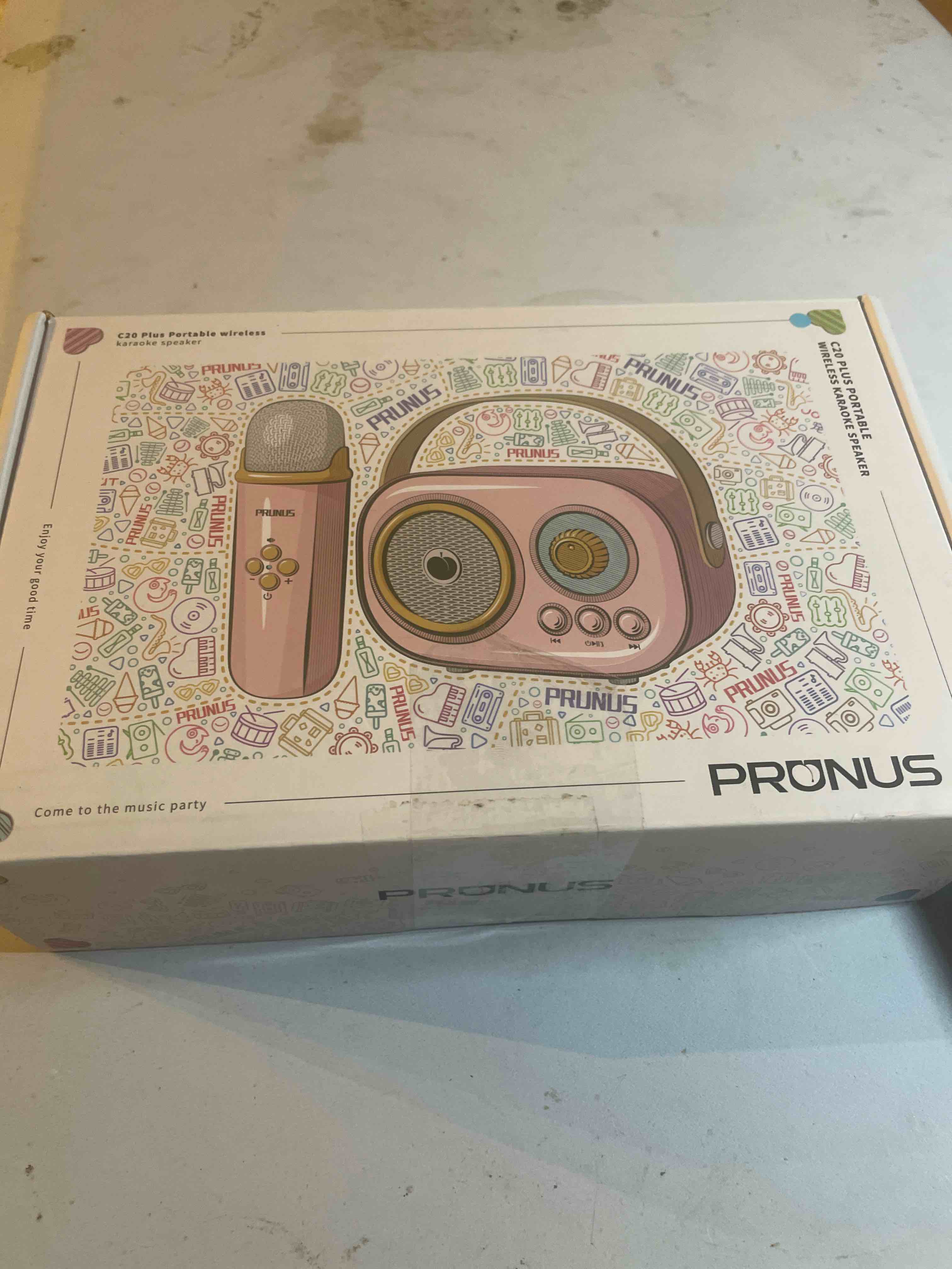 https://s3.amazonaws.com/lotting-images-prod/phillipi/TEA1215870_1745970337383.jpeg