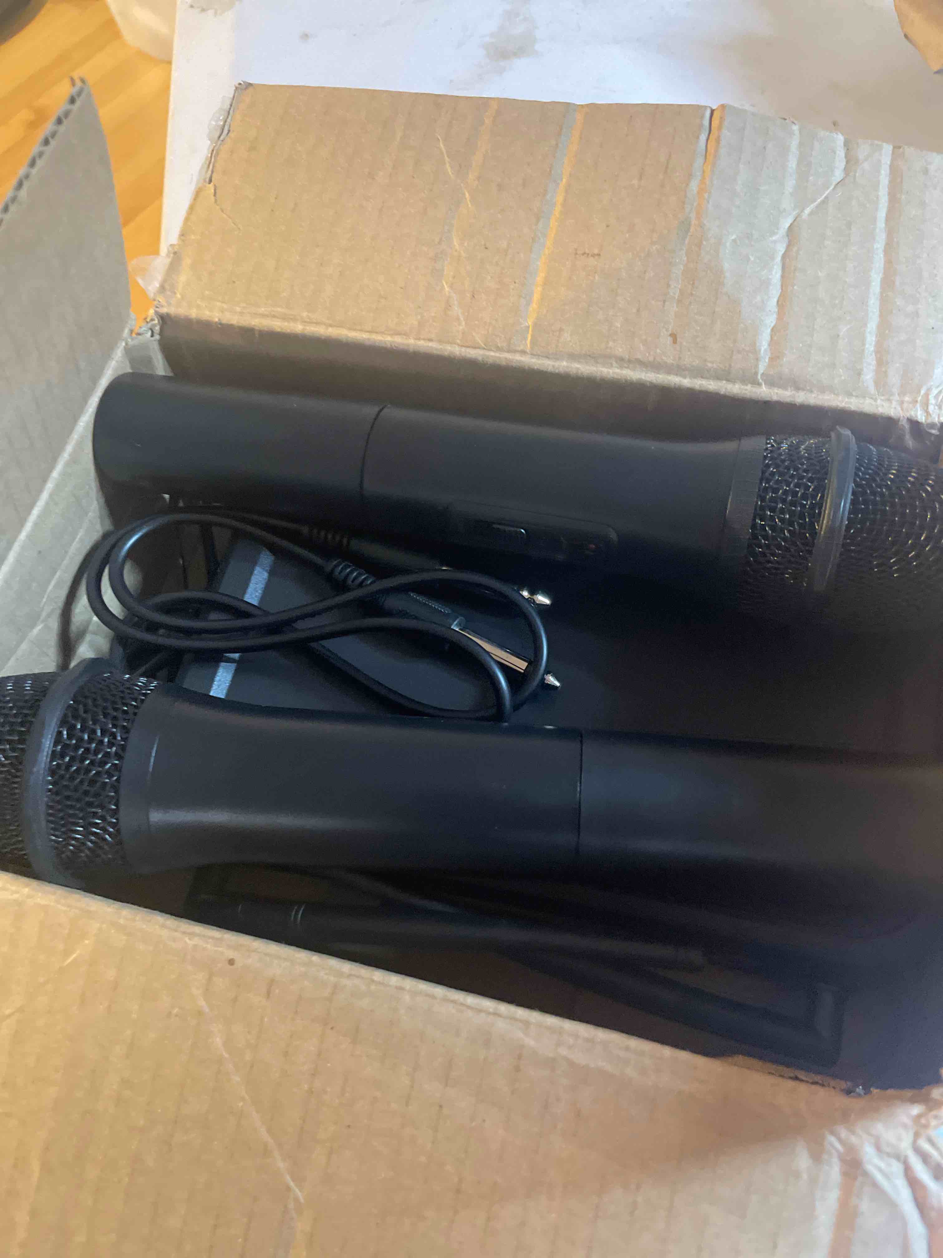 https://s3.amazonaws.com/lotting-images-prod/phillipi/TEA1215881_1745972190560.jpeg