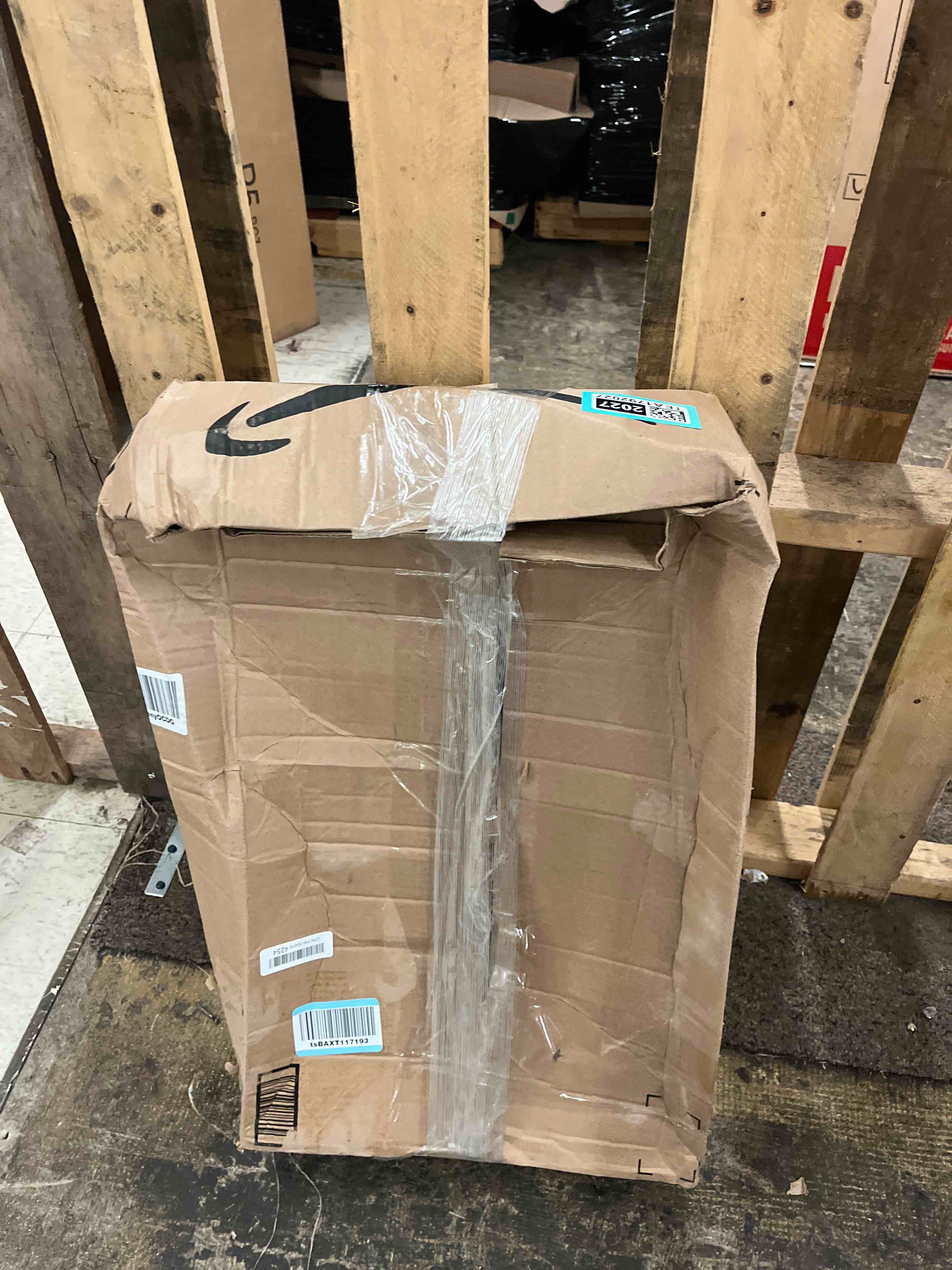 https://s3.amazonaws.com/lotting-images-prod/phillipi/TEA1792027_1760462194393.jpeg