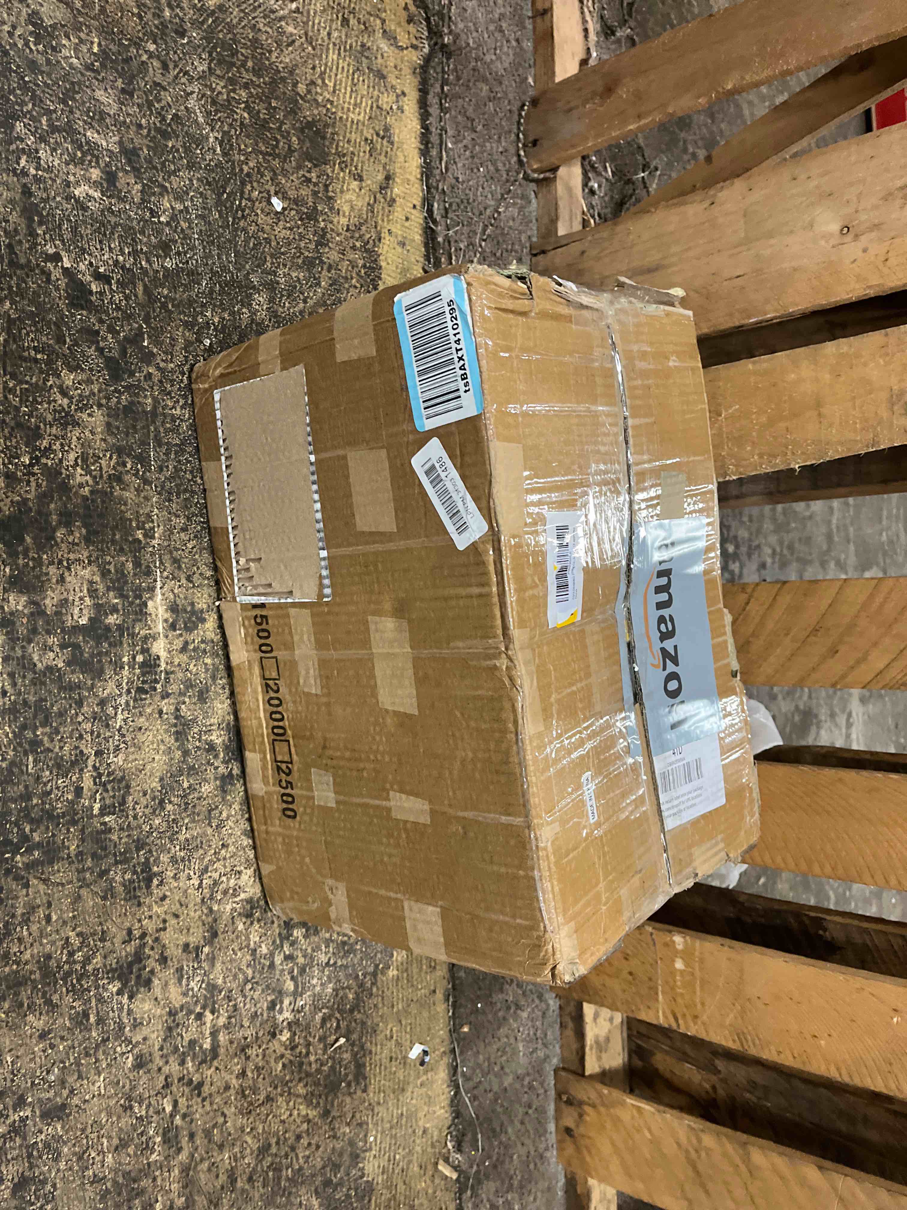 https://s3.amazonaws.com/lotting-images-prod/phillipi/TEA1792048_1760466140575.jpeg