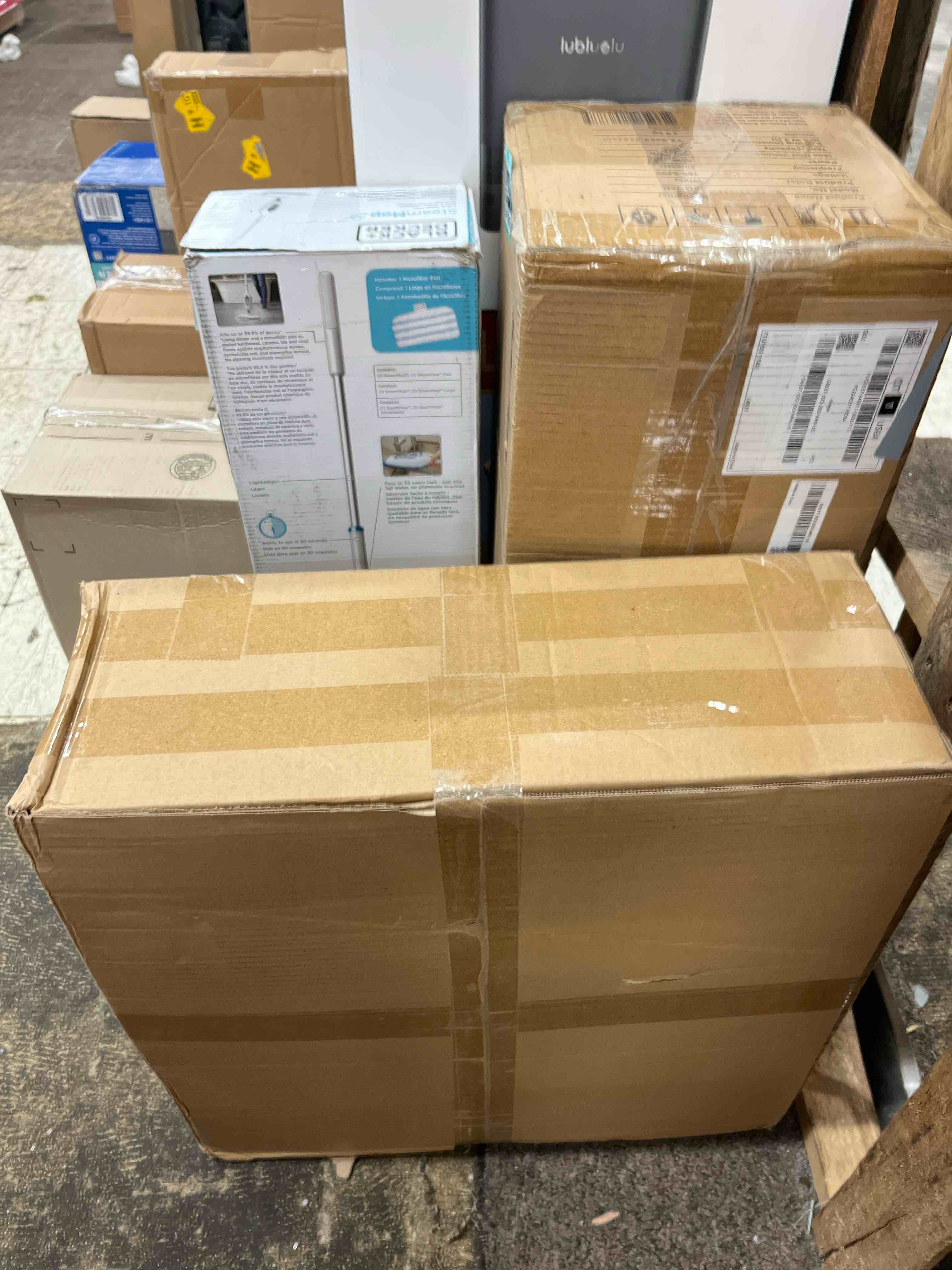 https://s3.amazonaws.com/lotting-images-prod/phillipi/TEA1792087_1760460733076.jpeg