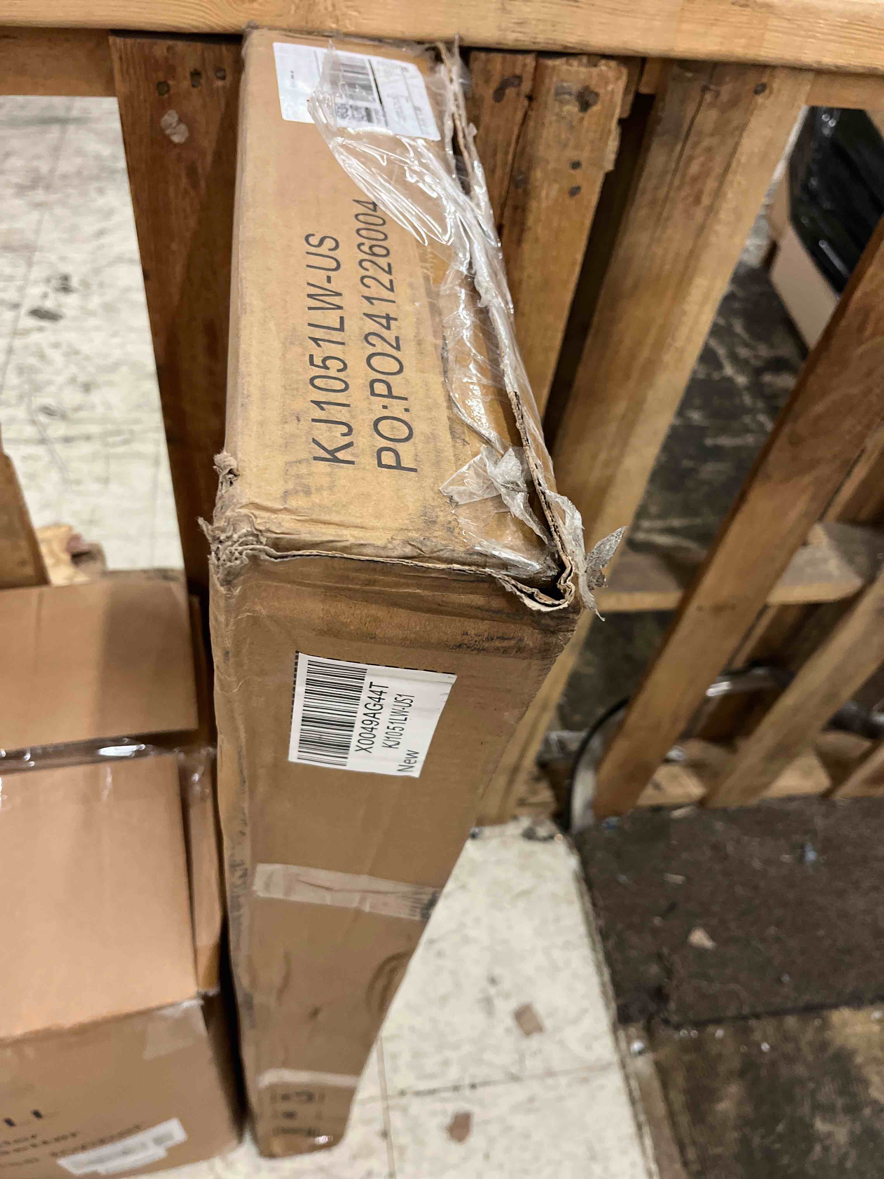 https://s3.amazonaws.com/lotting-images-prod/phillipi/TEA1792102_1760459630468.jpeg
