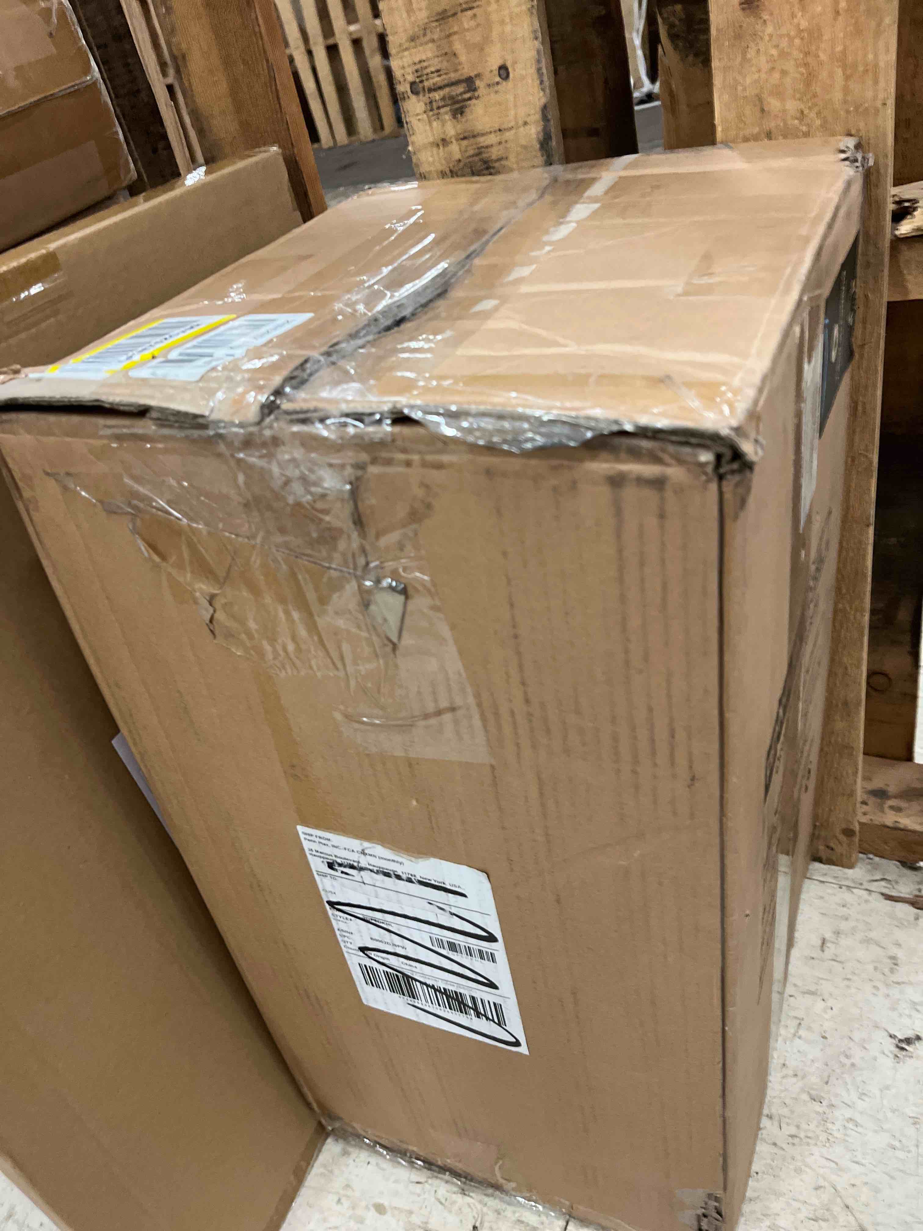 https://s3.amazonaws.com/lotting-images-prod/phillipi/TEA1792109_1760459221020.jpeg