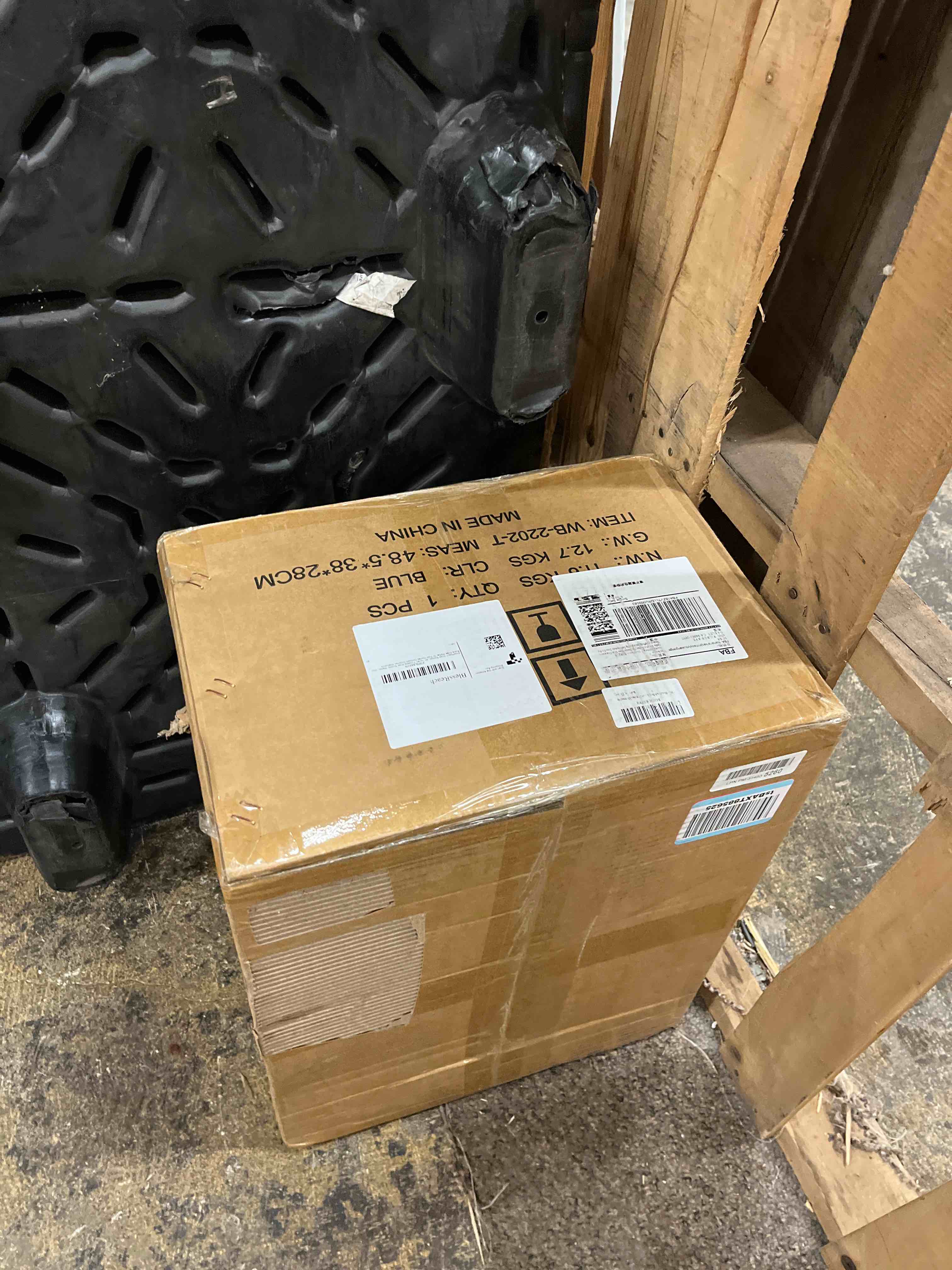 https://s3.amazonaws.com/lotting-images-prod/phillipi/TEA1792130_1760458062135.jpeg