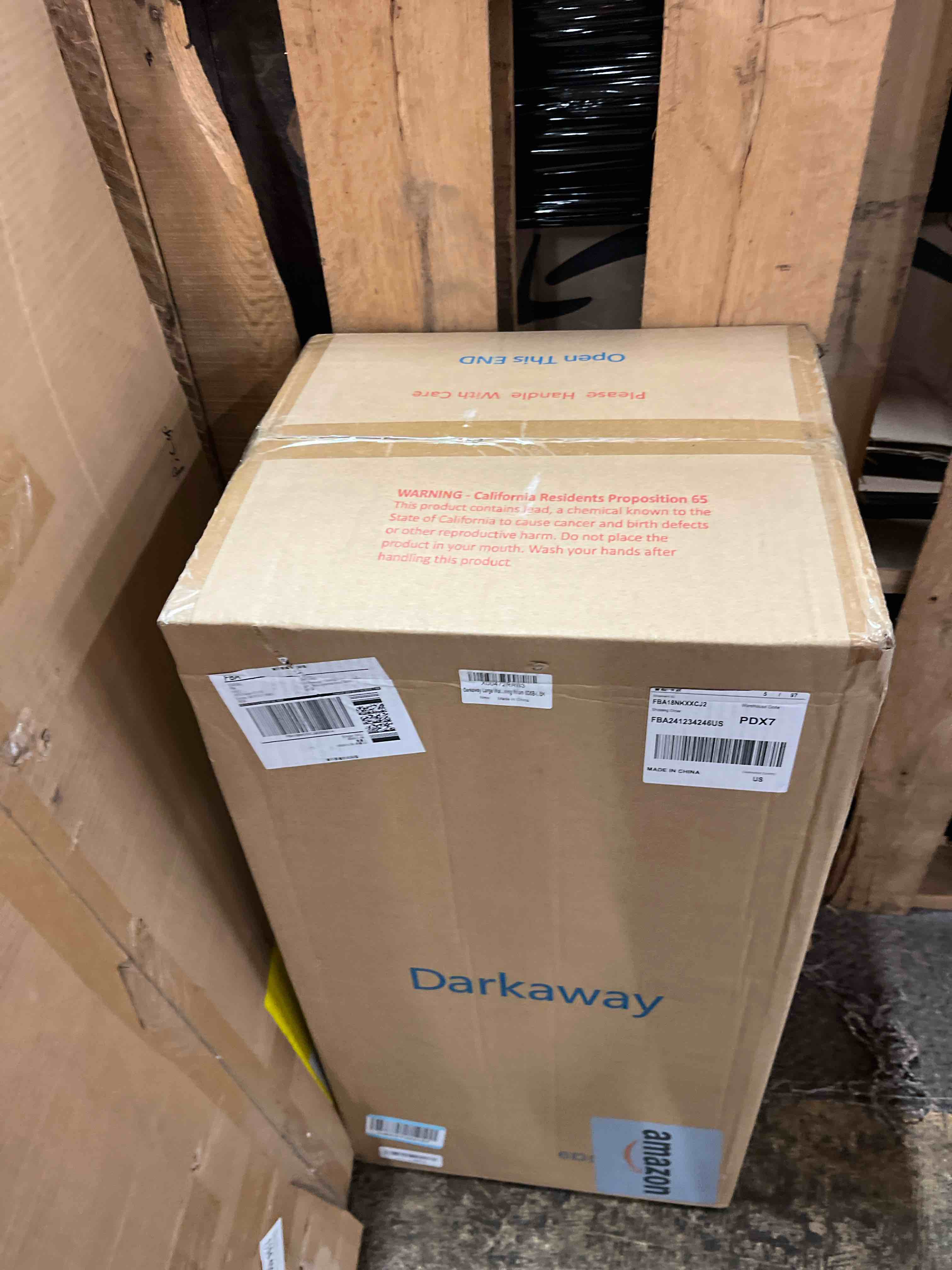 https://s3.amazonaws.com/lotting-images-prod/phillipi/TEA1792131_1760465942773.jpeg