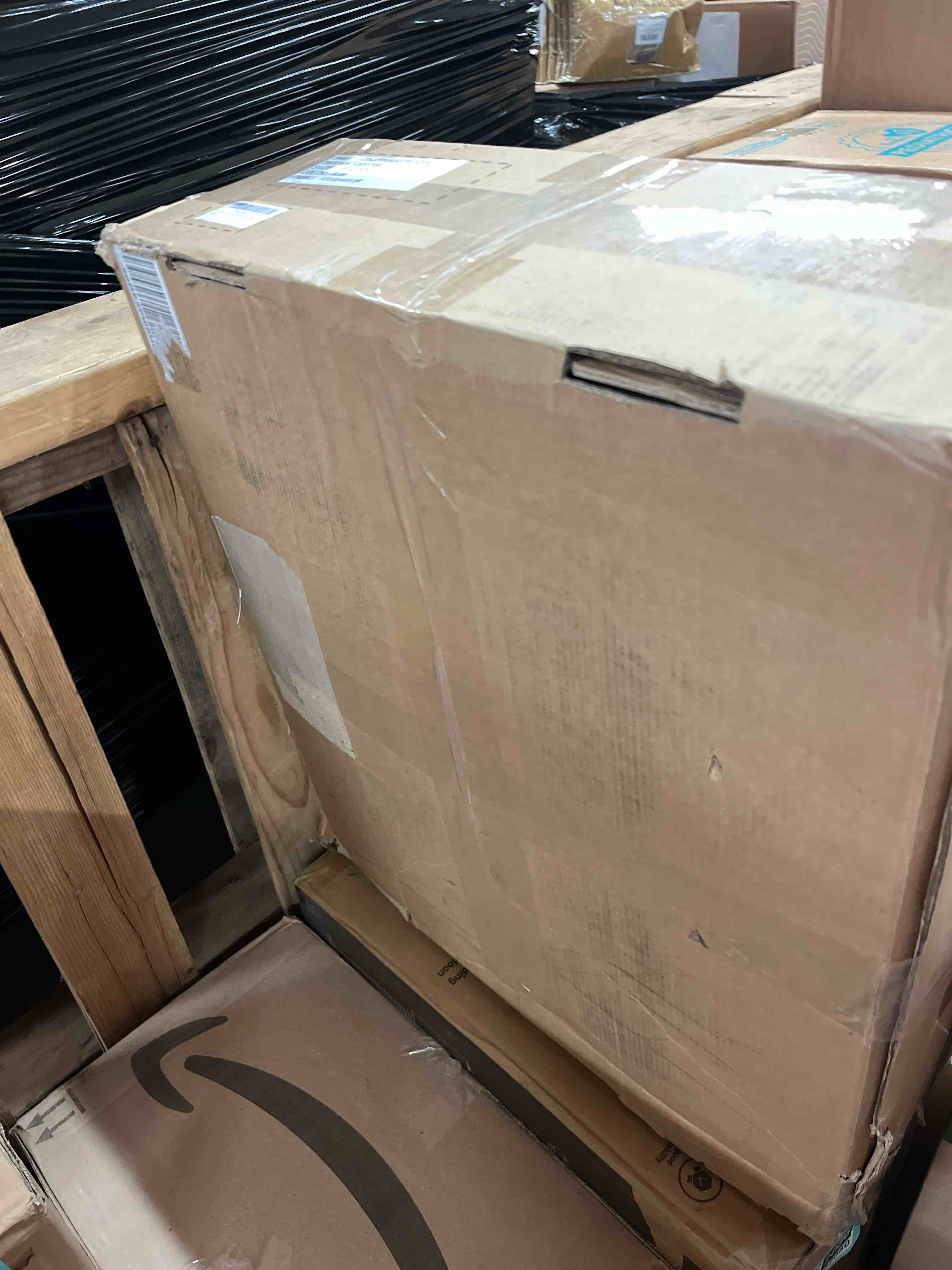 https://s3.amazonaws.com/lotting-images-prod/phillipi/TEA1792133_1760466009068.jpeg