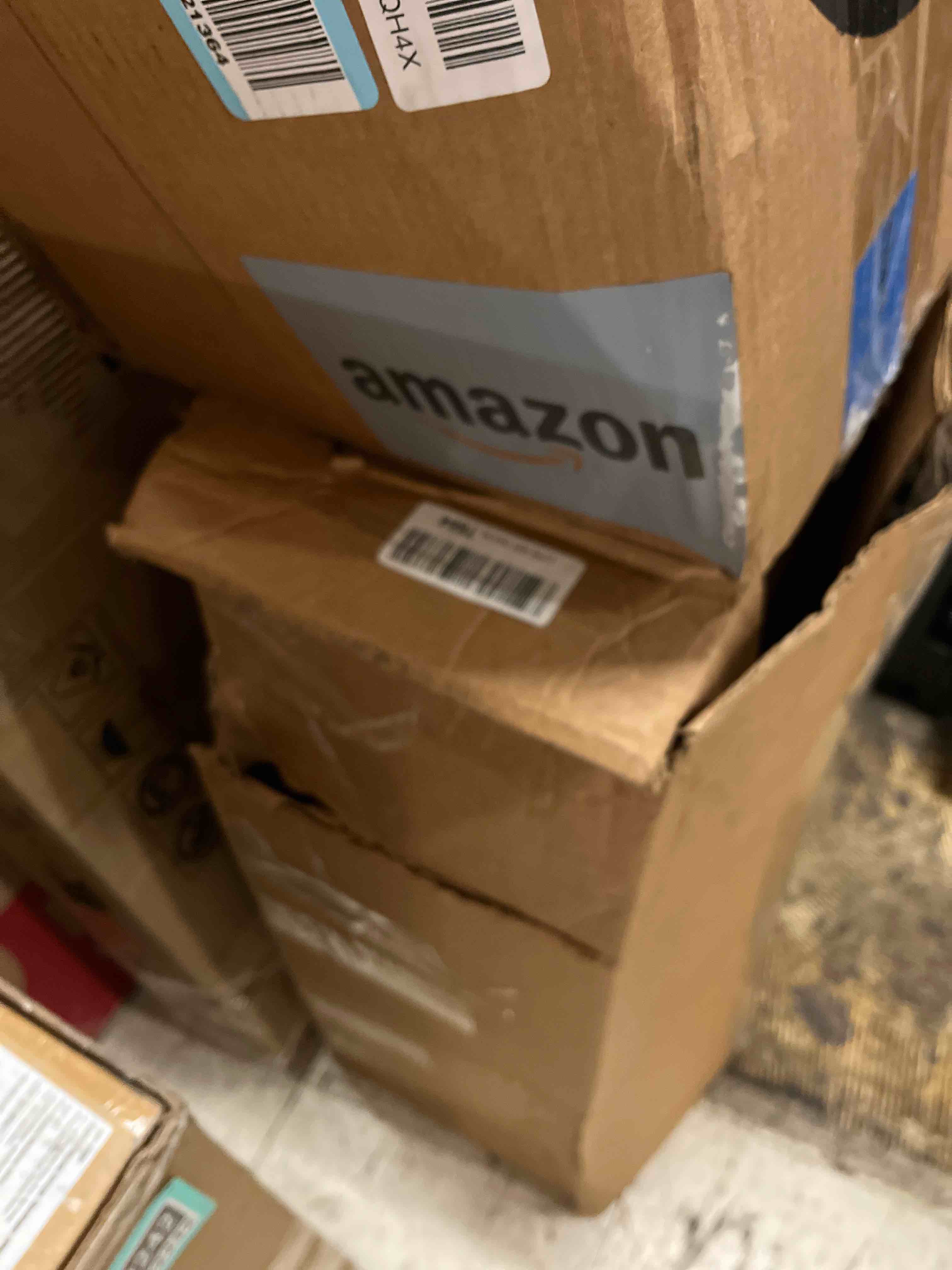 https://s3.amazonaws.com/lotting-images-prod/phillipi/TEA1792237_1760493631773.jpeg