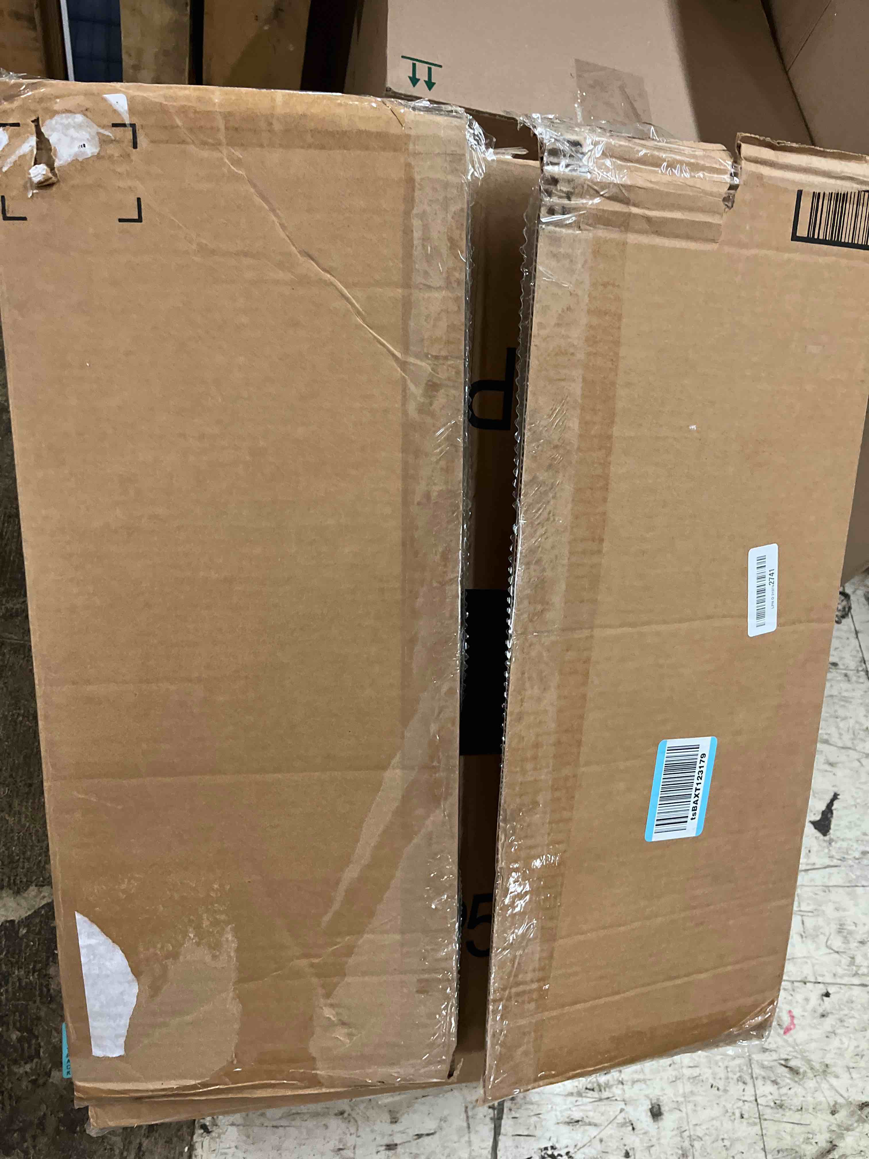 https://s3.amazonaws.com/lotting-images-prod/phillipi/TEA1792245_1760492141529.jpeg