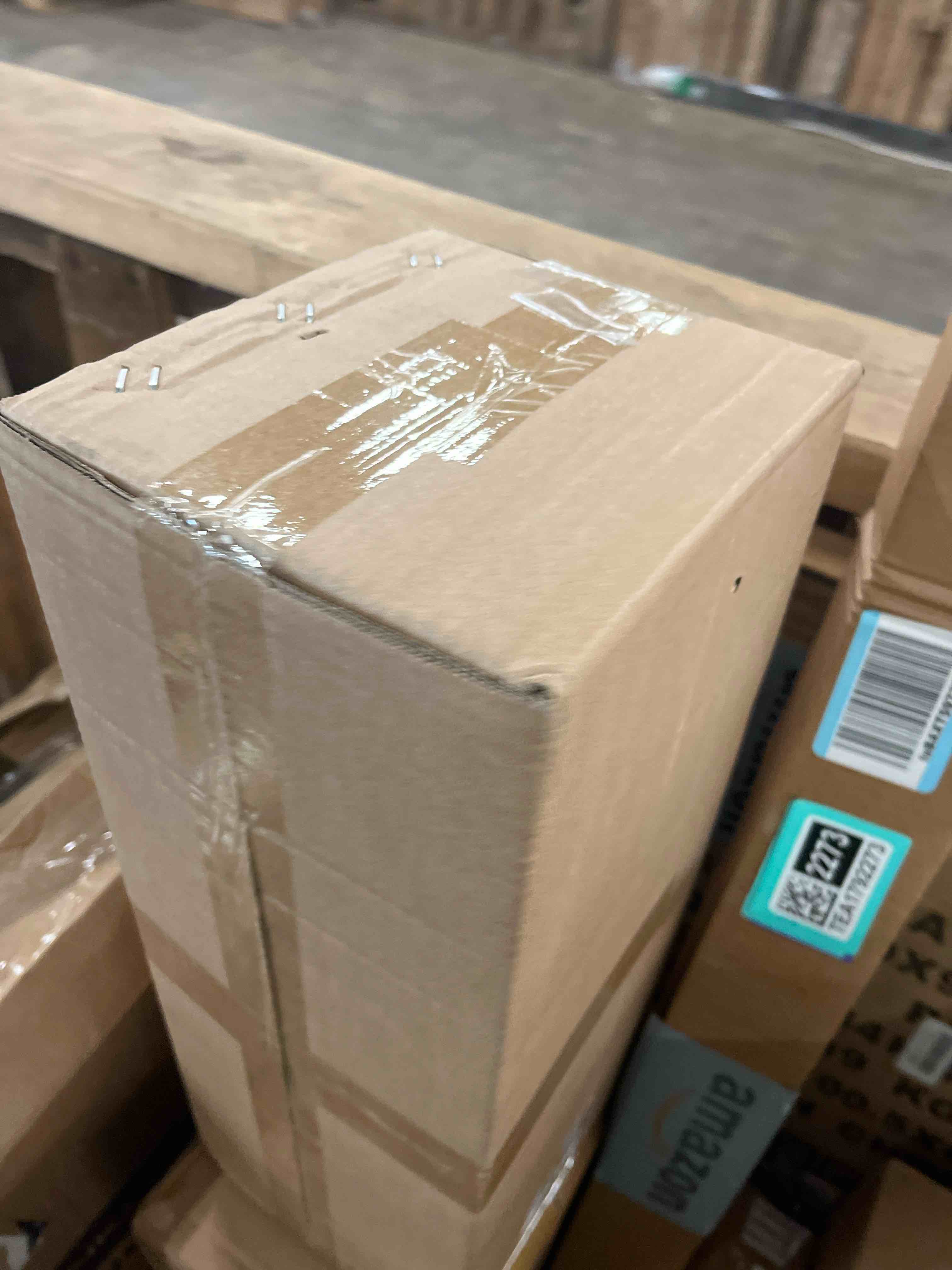 https://s3.amazonaws.com/lotting-images-prod/phillipi/TEA1792262_1761052416087.jpeg