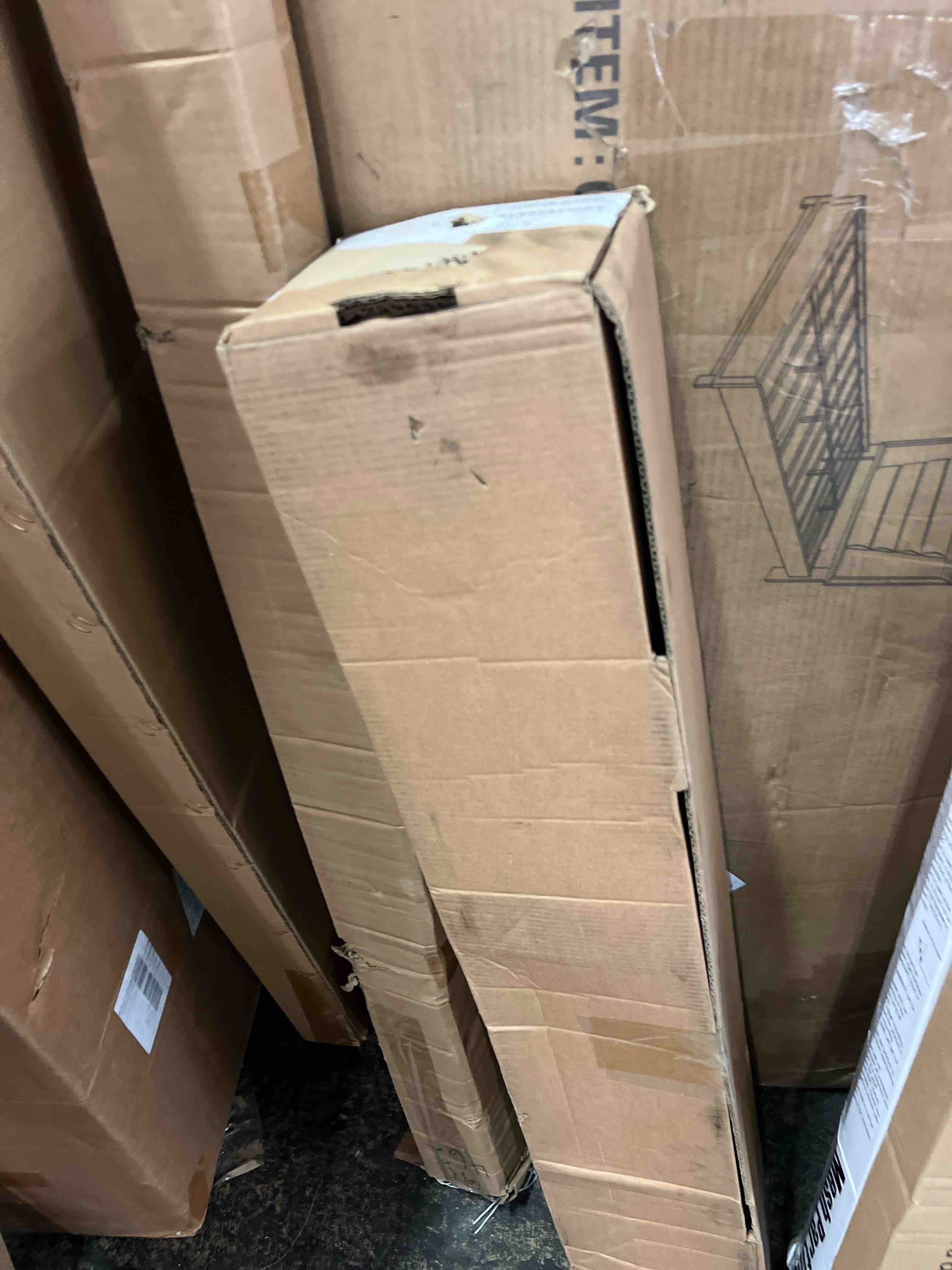 https://s3.amazonaws.com/lotting-images-prod/phillipi/TEA1792548_1761064667427.jpeg