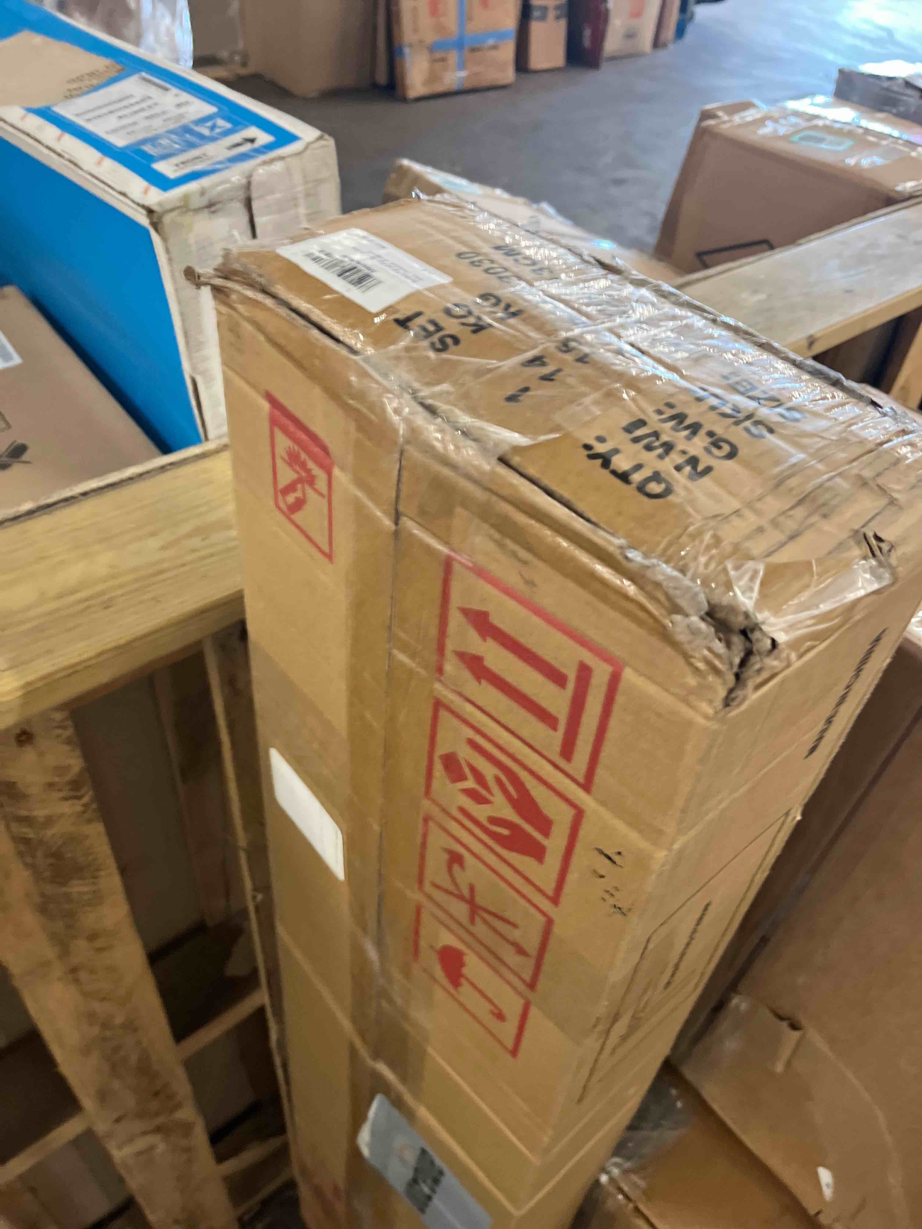 https://s3.amazonaws.com/lotting-images-prod/phillipi/TEA1792571_1761062163083.jpeg