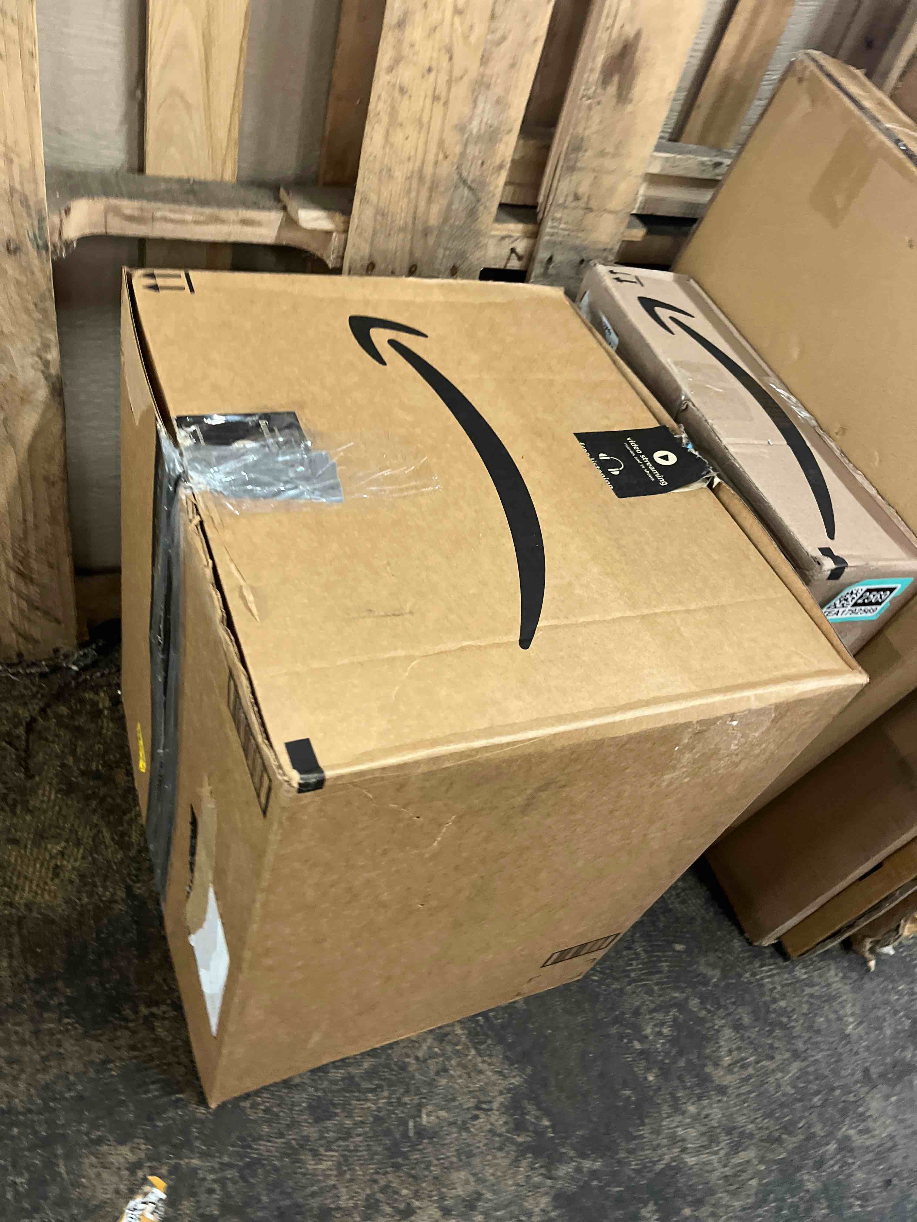 https://s3.amazonaws.com/lotting-images-prod/phillipi/TEA1792574_1761061795135.jpeg