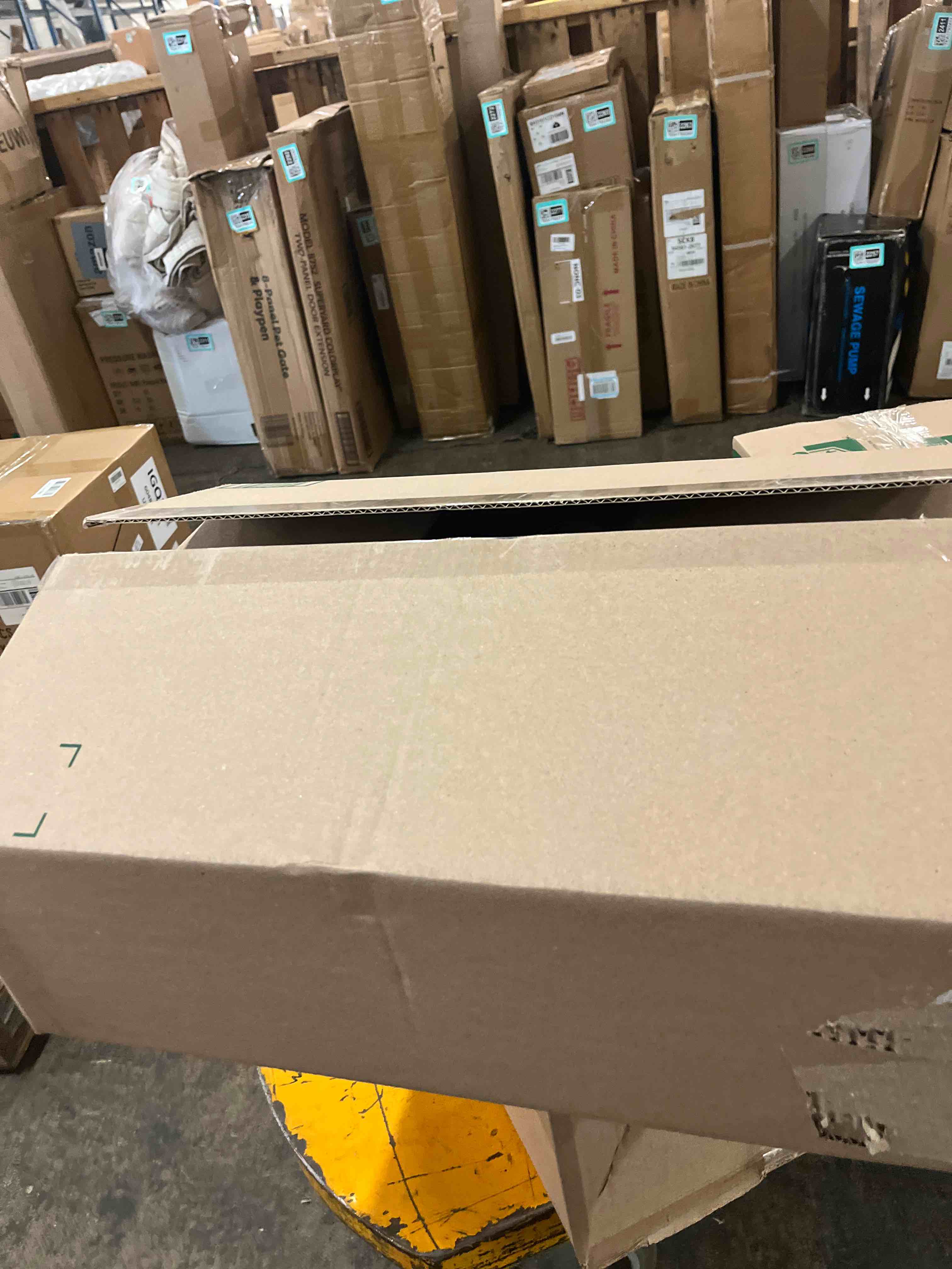 https://s3.amazonaws.com/lotting-images-prod/phillipi/TEA1792586_1761059475027.jpeg