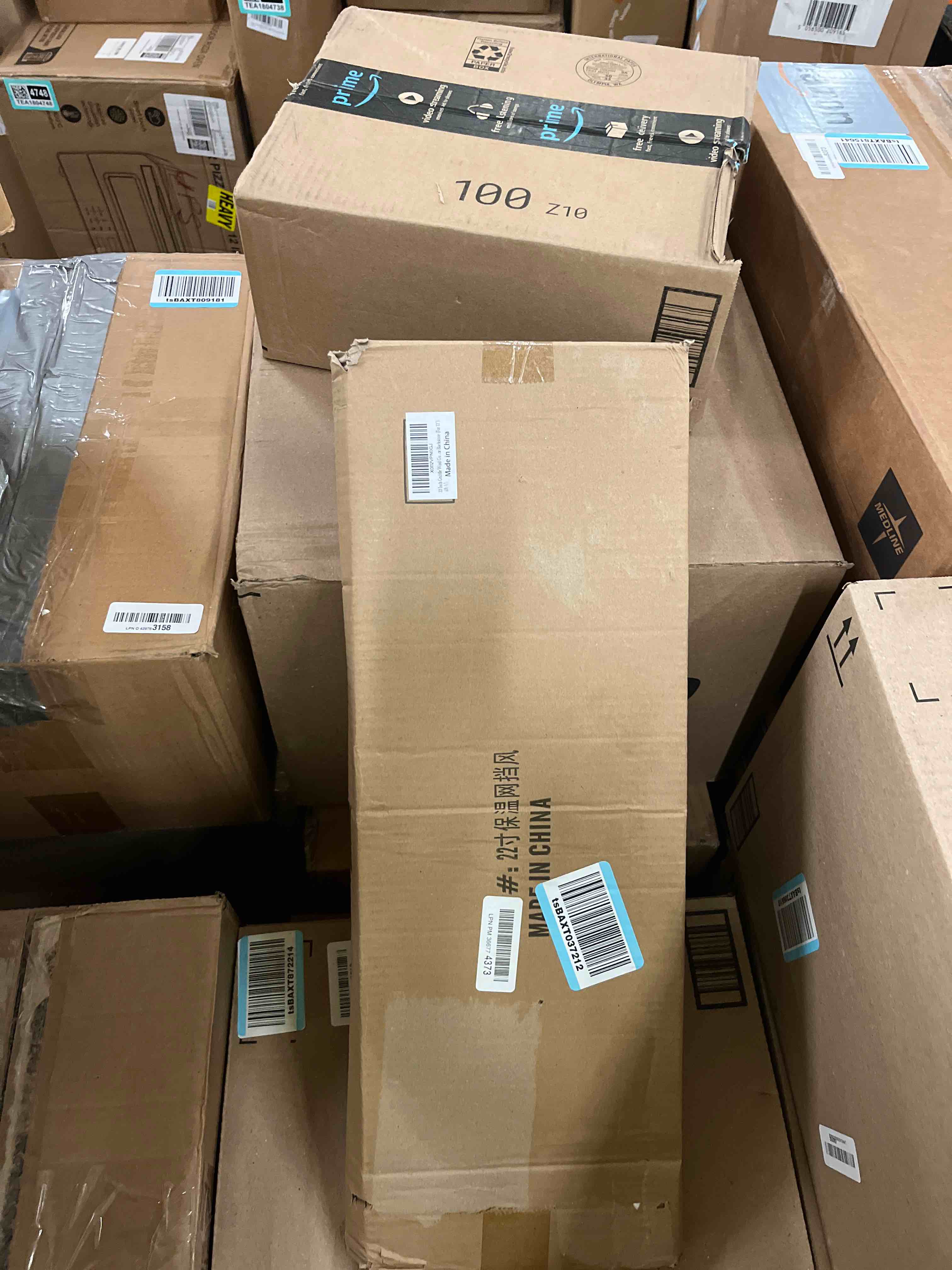 Condition photo showing New/Like New for Upgraded Wind Guards for Blackstone 22 Inch Griddle, Blackstone Griddle Accessories, Magnetic Stainless Steel Wind Screen for Black stone Grill,Protect Flame Hold Heat Compatible with Hood, Side Shelf