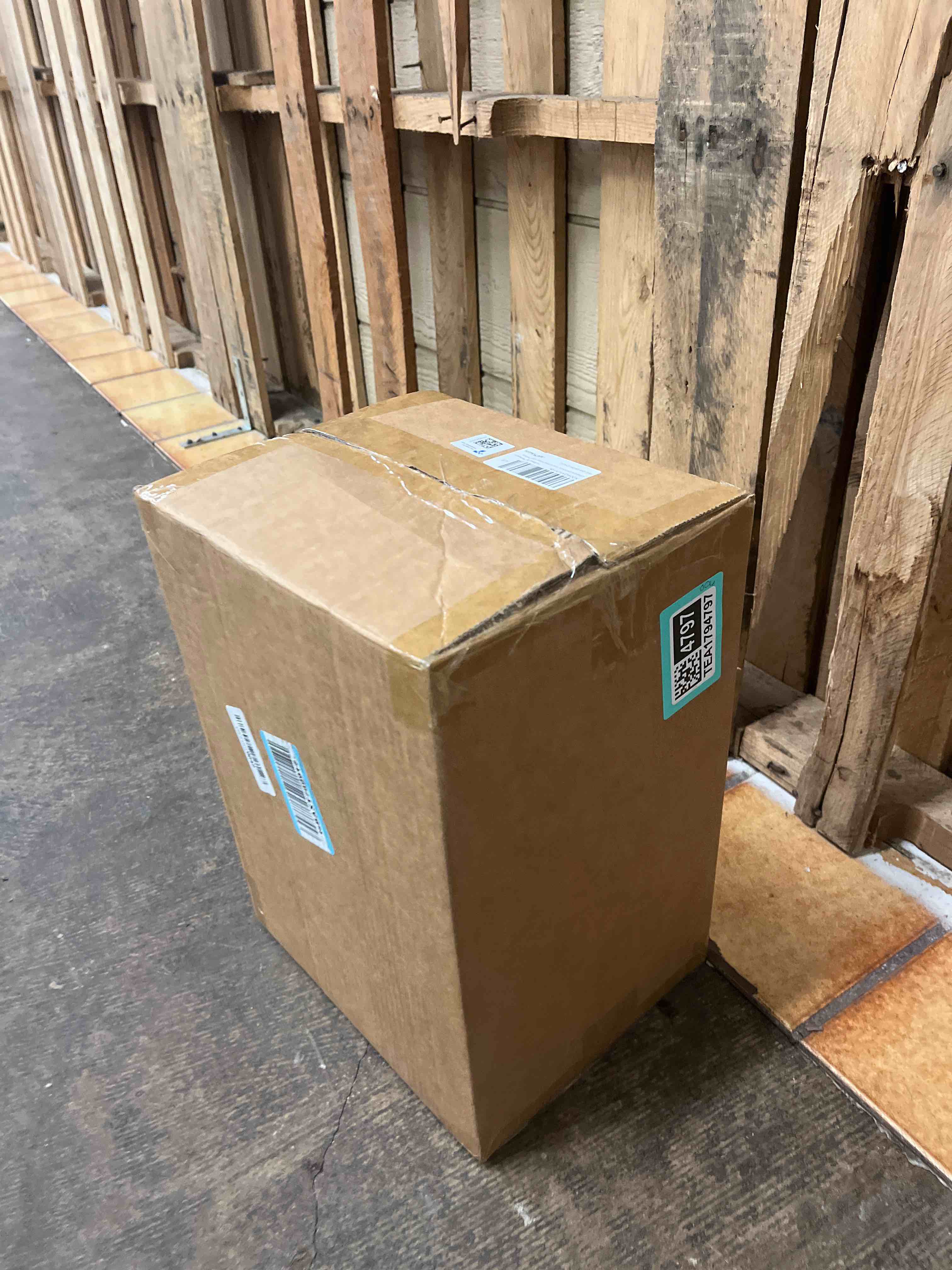 Condition photo showing New/Like New for AIRMSEN 14-Cup Programmable Drip Coffee Maker - 1000W Fast Brewing Coffee Machine with Timer, Delay Start & 2H Keep-Warm, 73oz Tank, Touchscreen & Glass Carafe - Perfect for Home & Office Use