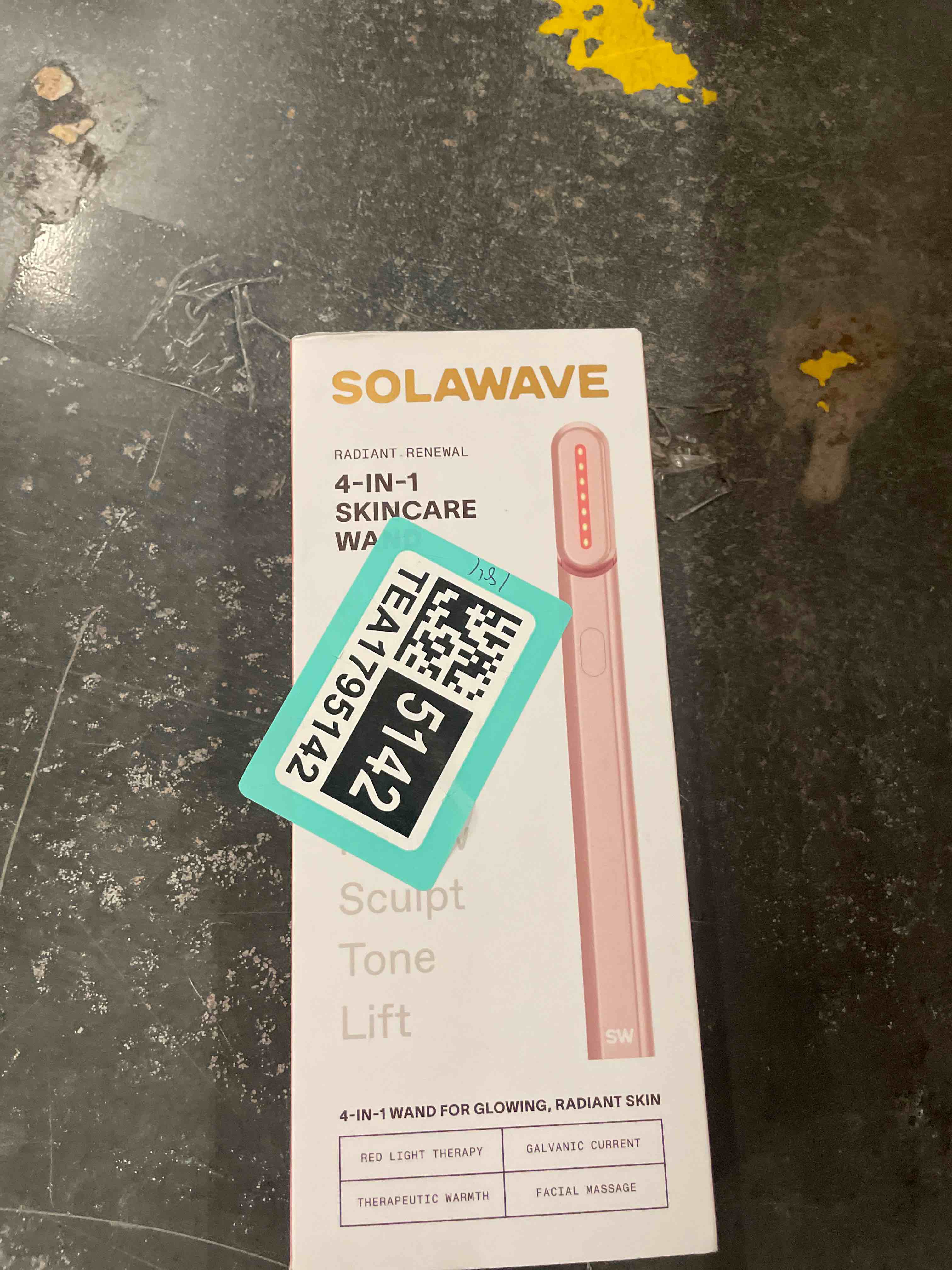 https://s3.amazonaws.com/lotting-images-prod/phillipi/TEA1795142_1754465816732.jpeg