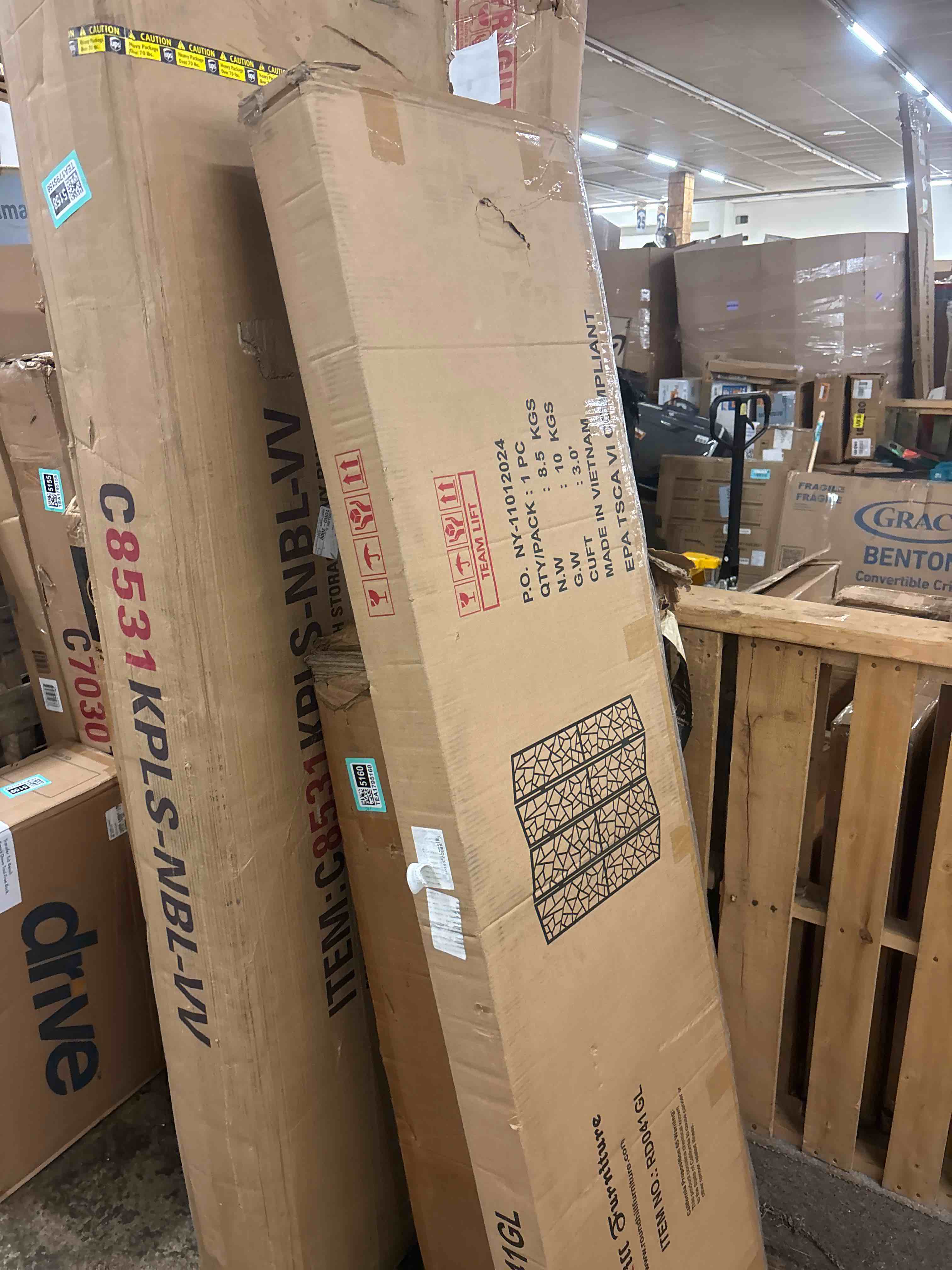 https://s3.amazonaws.com/lotting-images-prod/phillipi/TEA1795161_1754664028542.jpeg