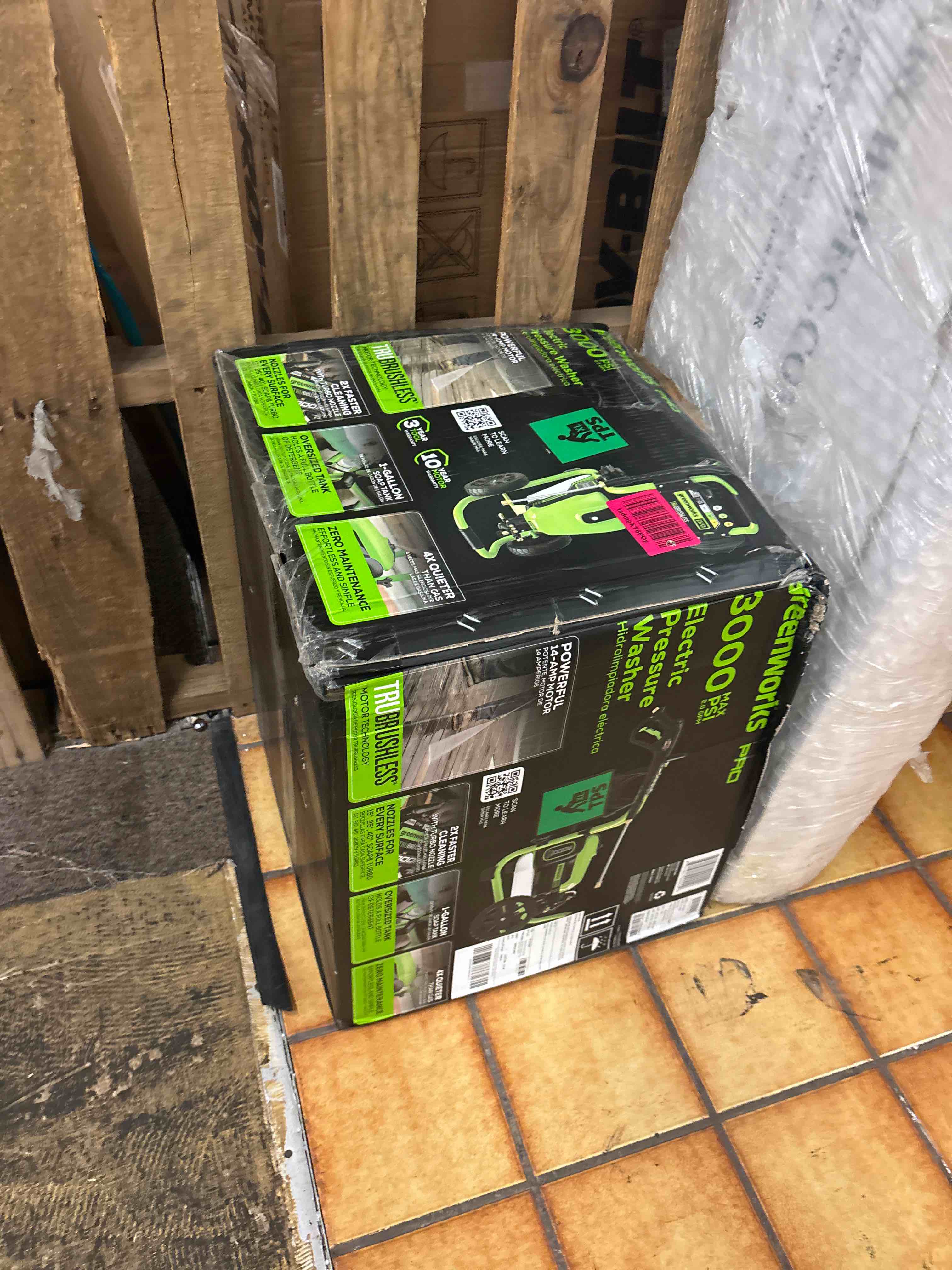 https://s3.amazonaws.com/lotting-images-prod/phillipi/TEA1795196_1754669667184.jpeg