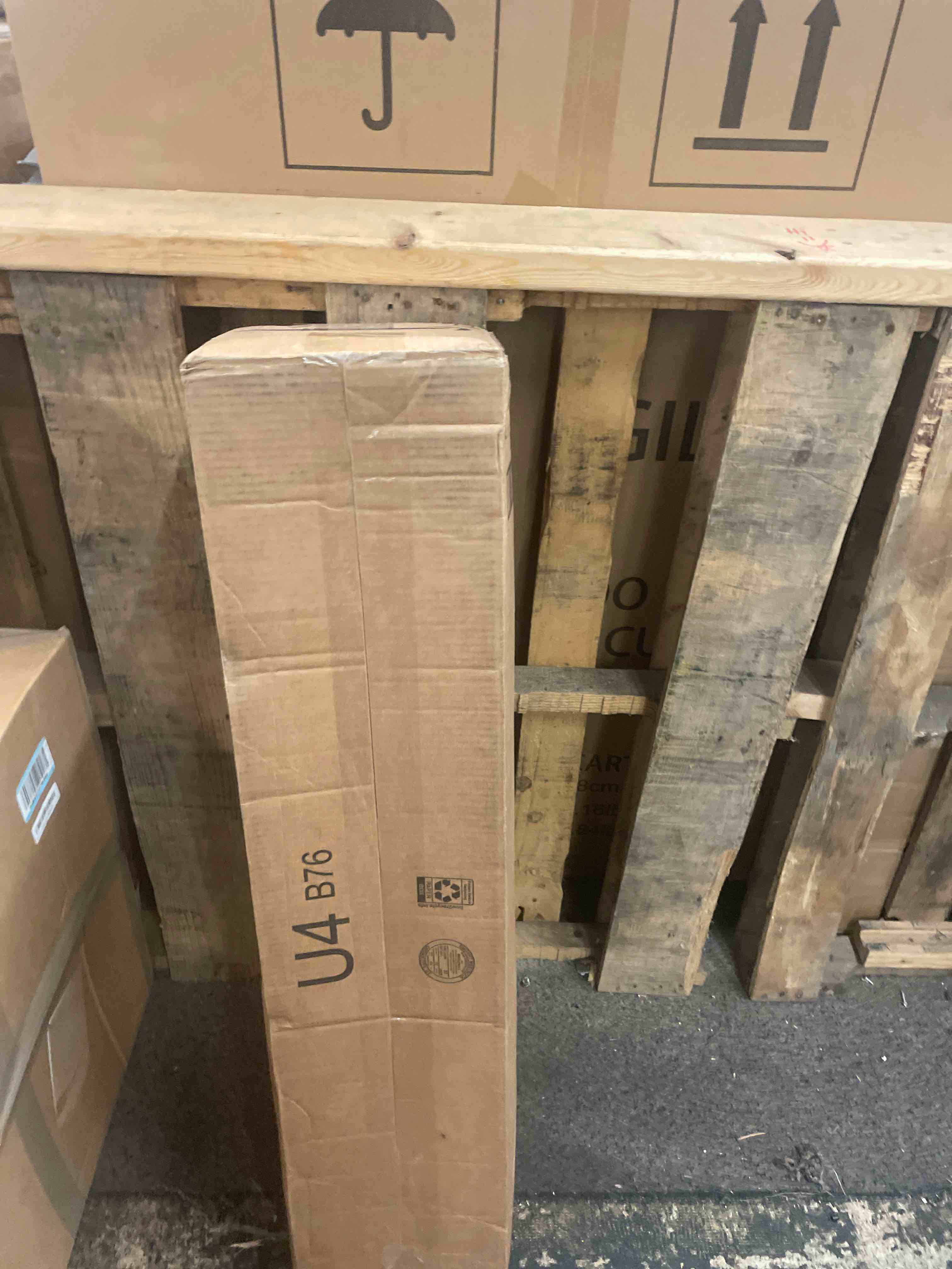 https://s3.amazonaws.com/lotting-images-prod/phillipi/TEA1795264_1755112485986.jpeg