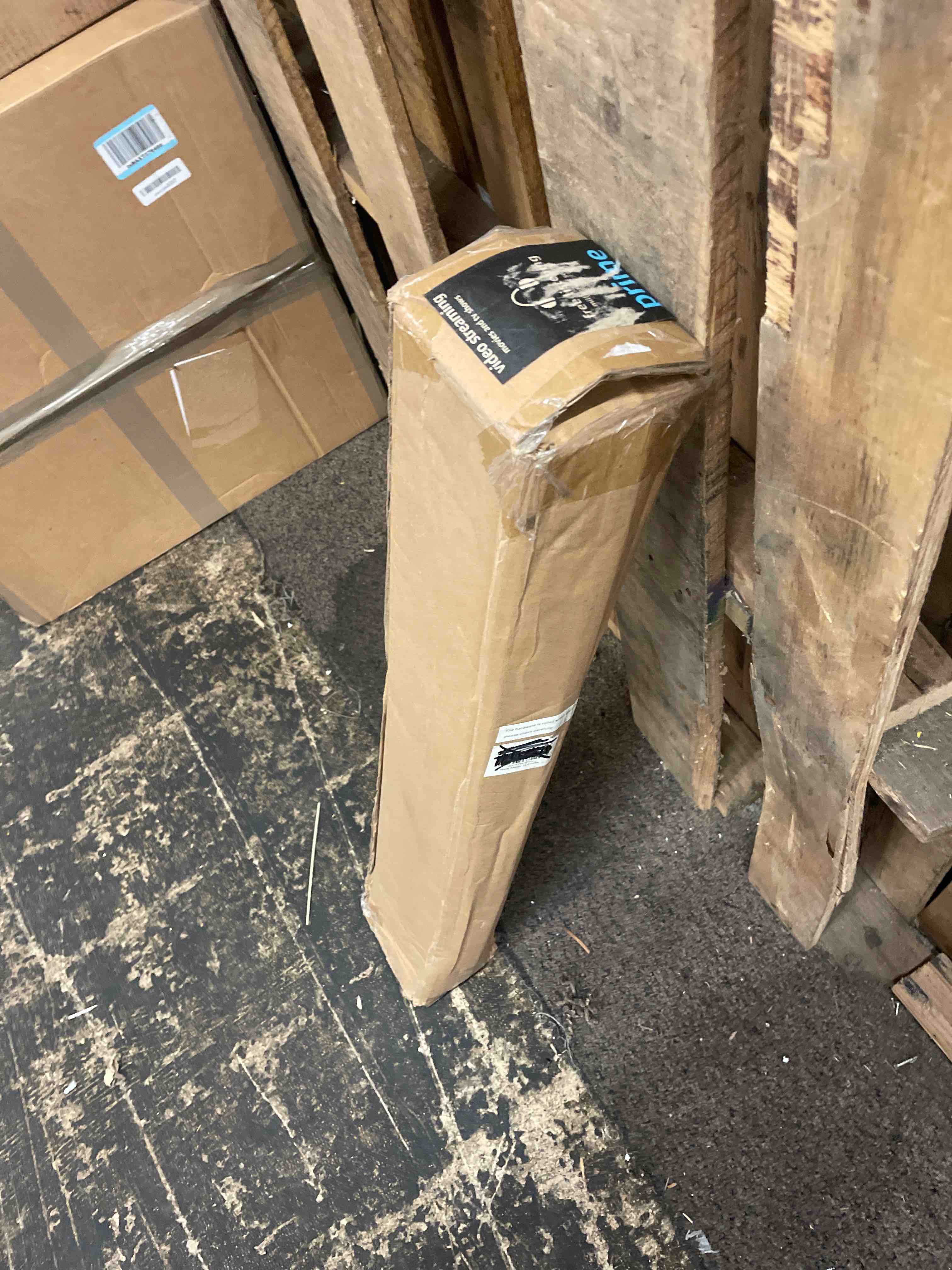 https://s3.amazonaws.com/lotting-images-prod/phillipi/TEA1795266_1755112143609.jpeg