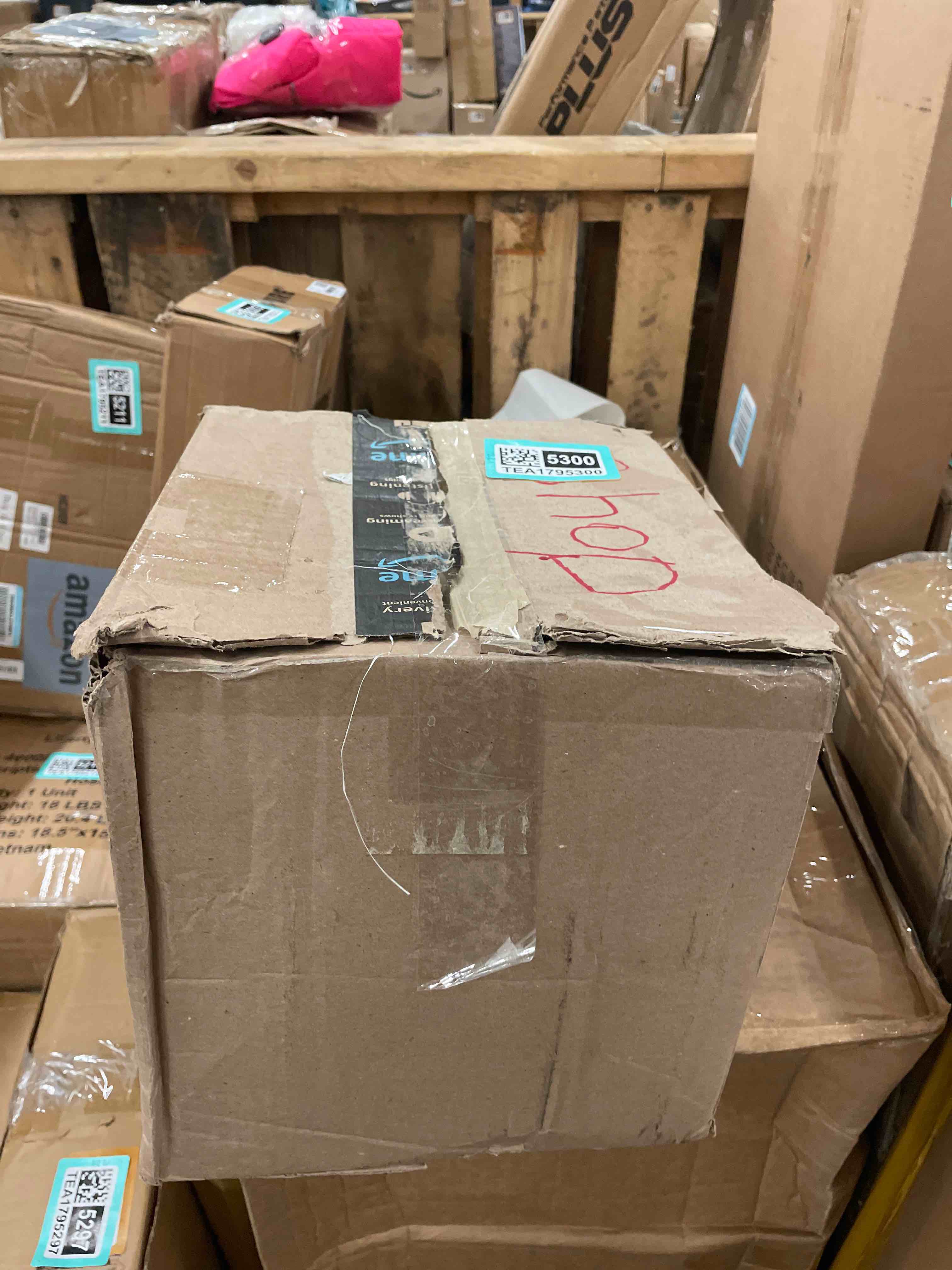 https://s3.amazonaws.com/lotting-images-prod/phillipi/TEA1795300_1755123983143.jpeg