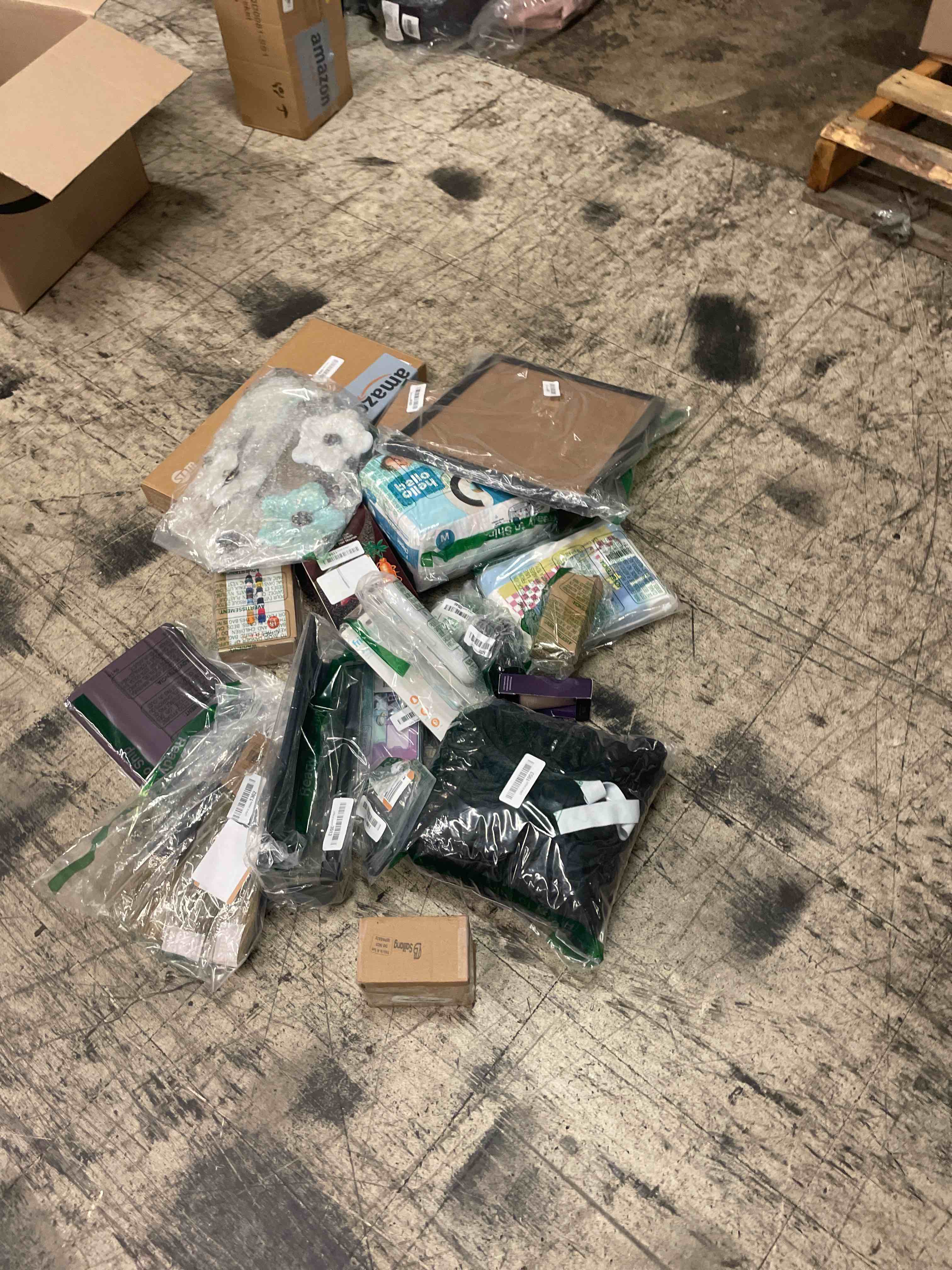 https://s3.amazonaws.com/lotting-images-prod/phillipi/TEA1795409_1755240812576.jpeg