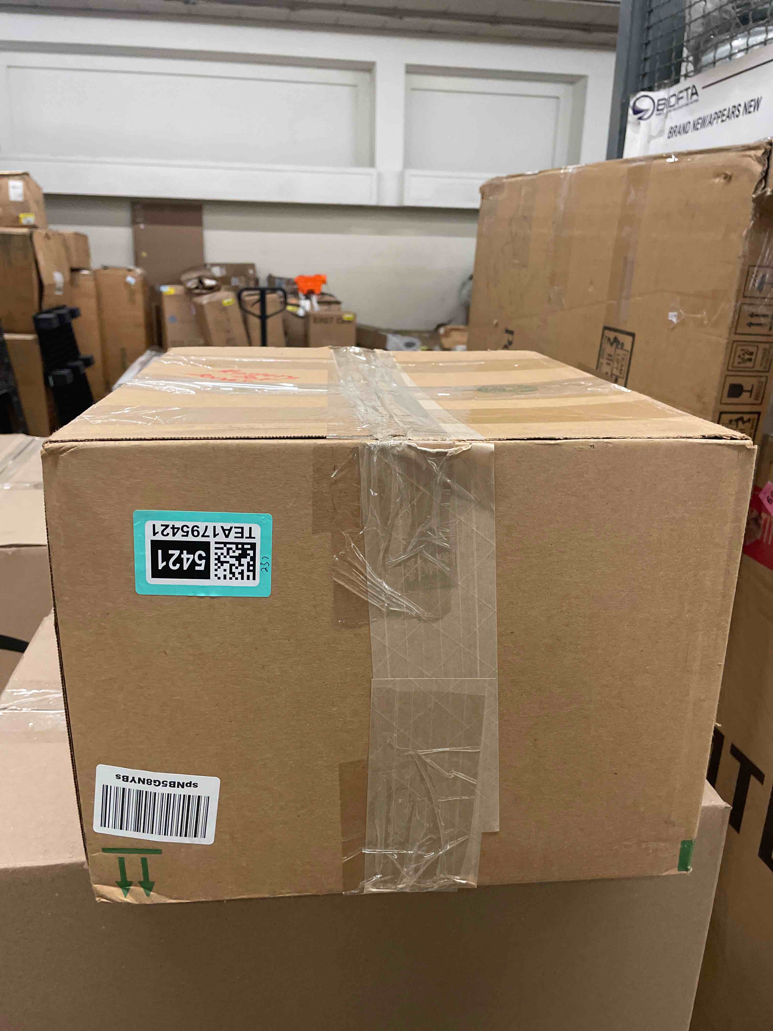 https://s3.amazonaws.com/lotting-images-prod/phillipi/TEA1795421_1755245382874.jpeg