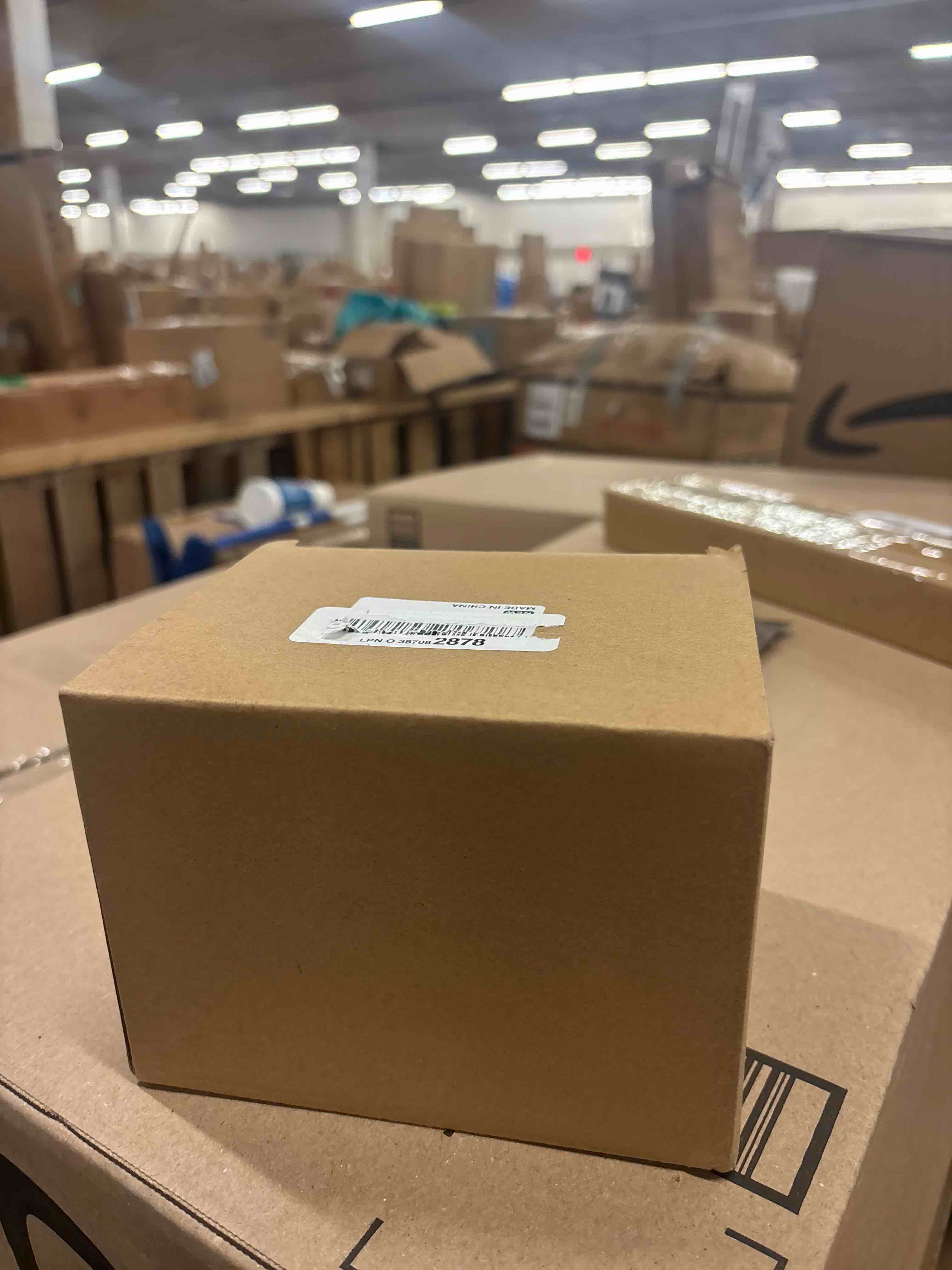 https://s3.amazonaws.com/lotting-images-prod/phillipi/TEA1795452_1755489895789.jpeg