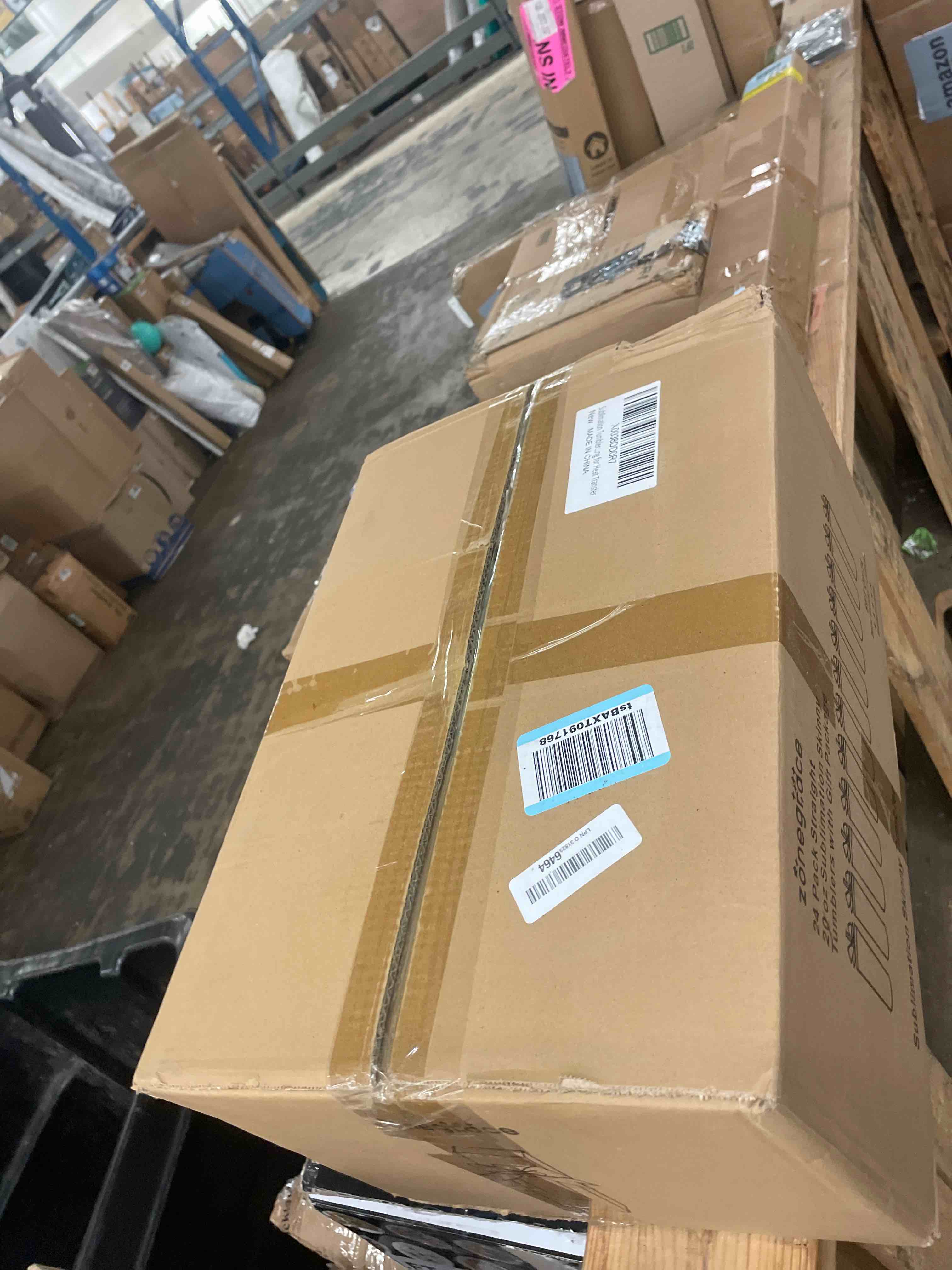 https://s3.amazonaws.com/lotting-images-prod/phillipi/TEA1795571_1755800979222.jpeg
