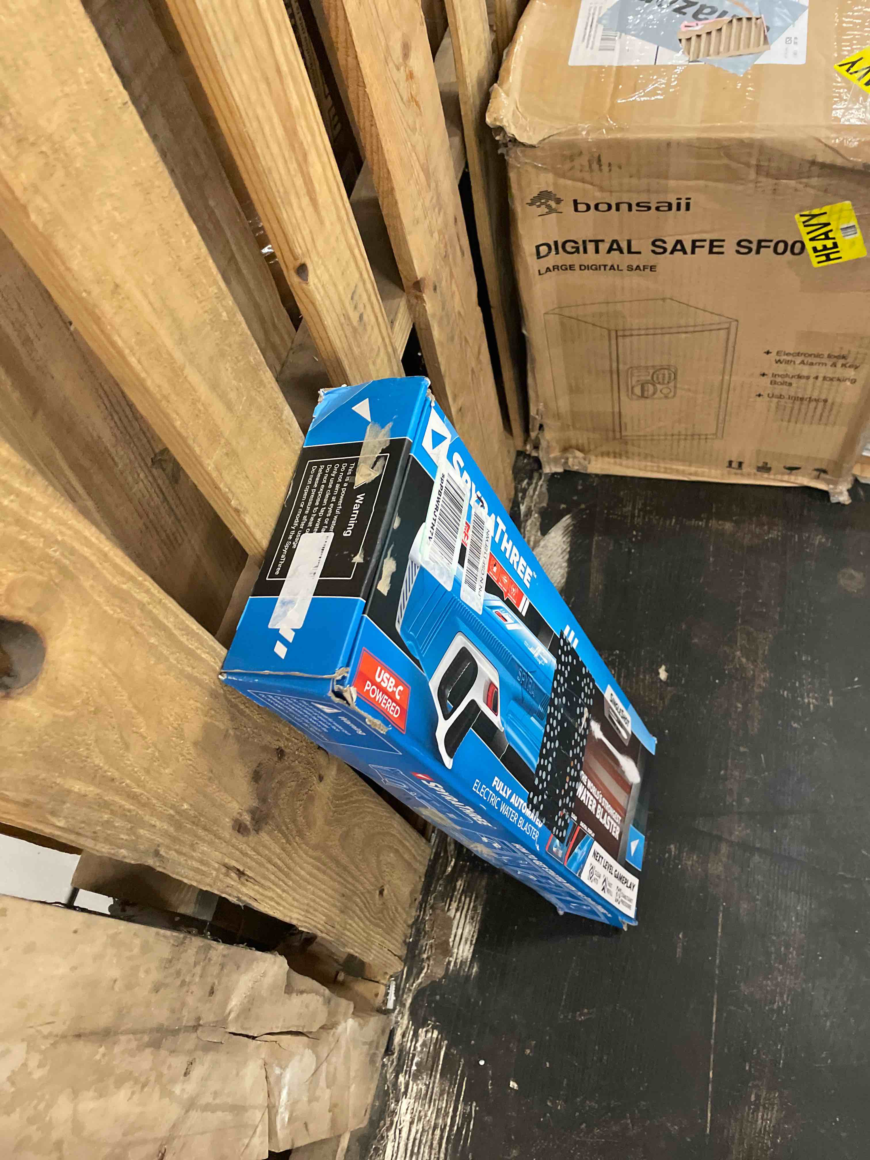 https://s3.amazonaws.com/lotting-images-prod/phillipi/TEA1795662_1755843130310.jpeg