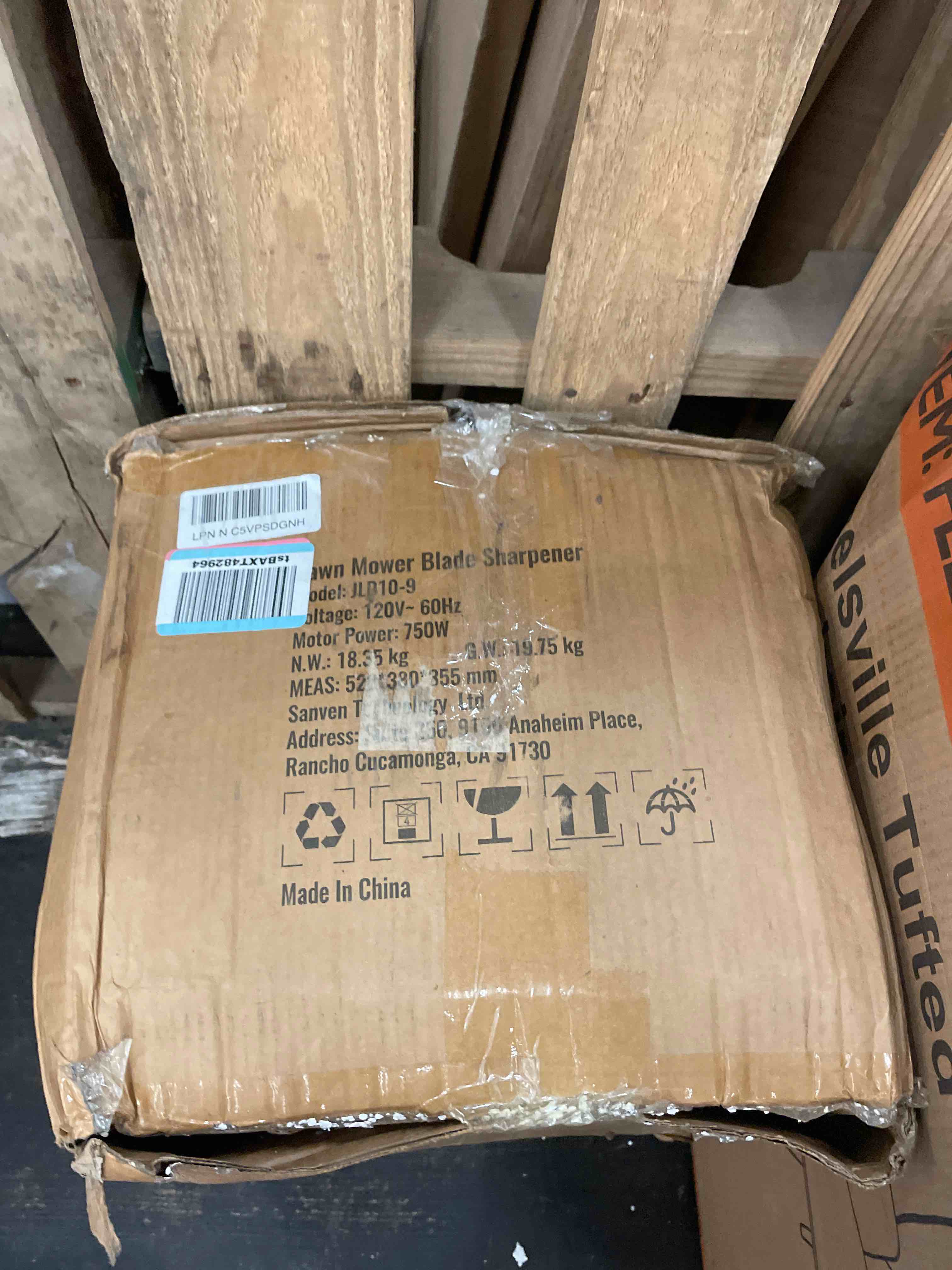 https://s3.amazonaws.com/lotting-images-prod/phillipi/TEA1795664_1755843355710.jpeg