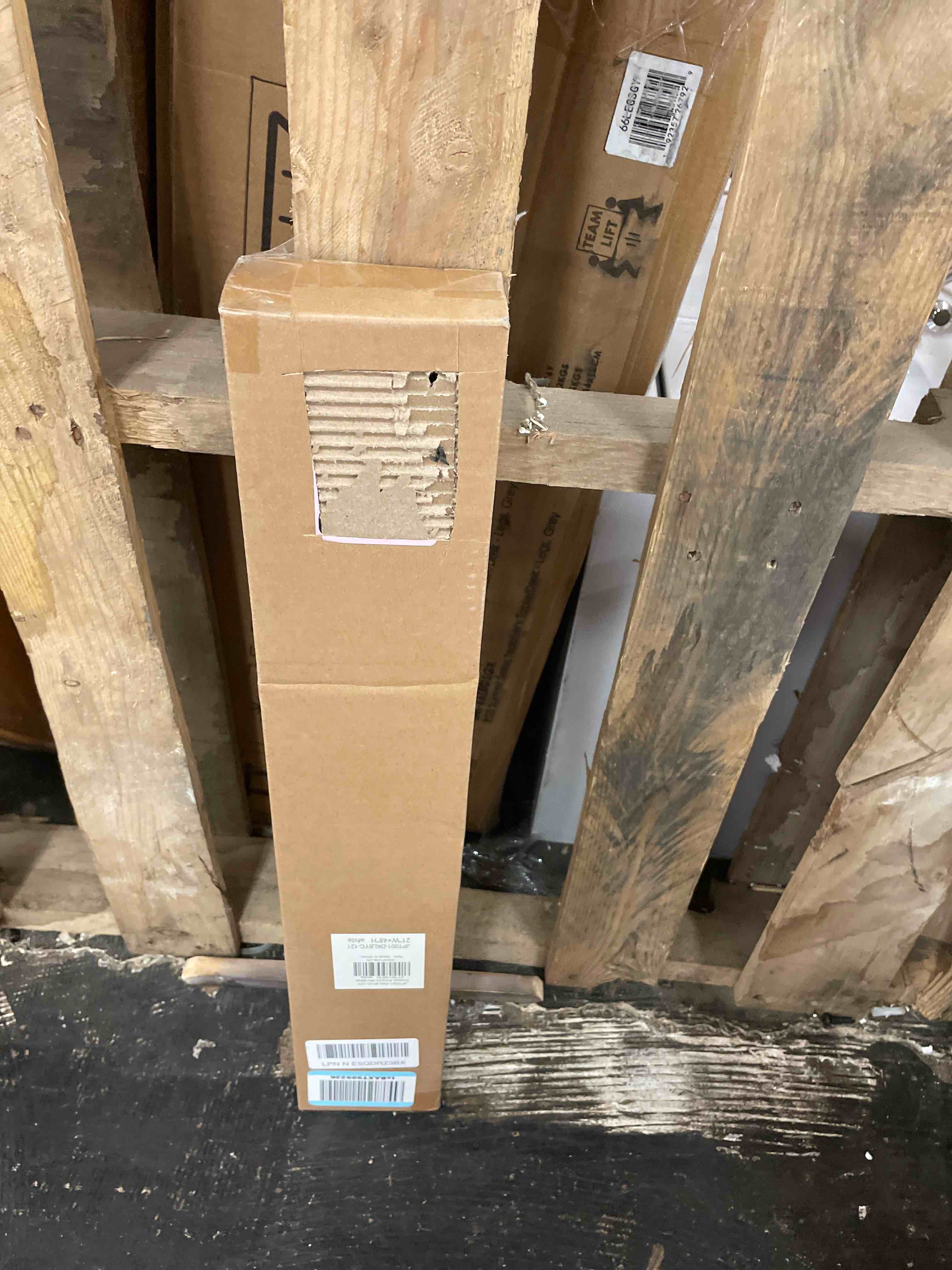 https://s3.amazonaws.com/lotting-images-prod/phillipi/TEA1795666_1755843499974.jpeg