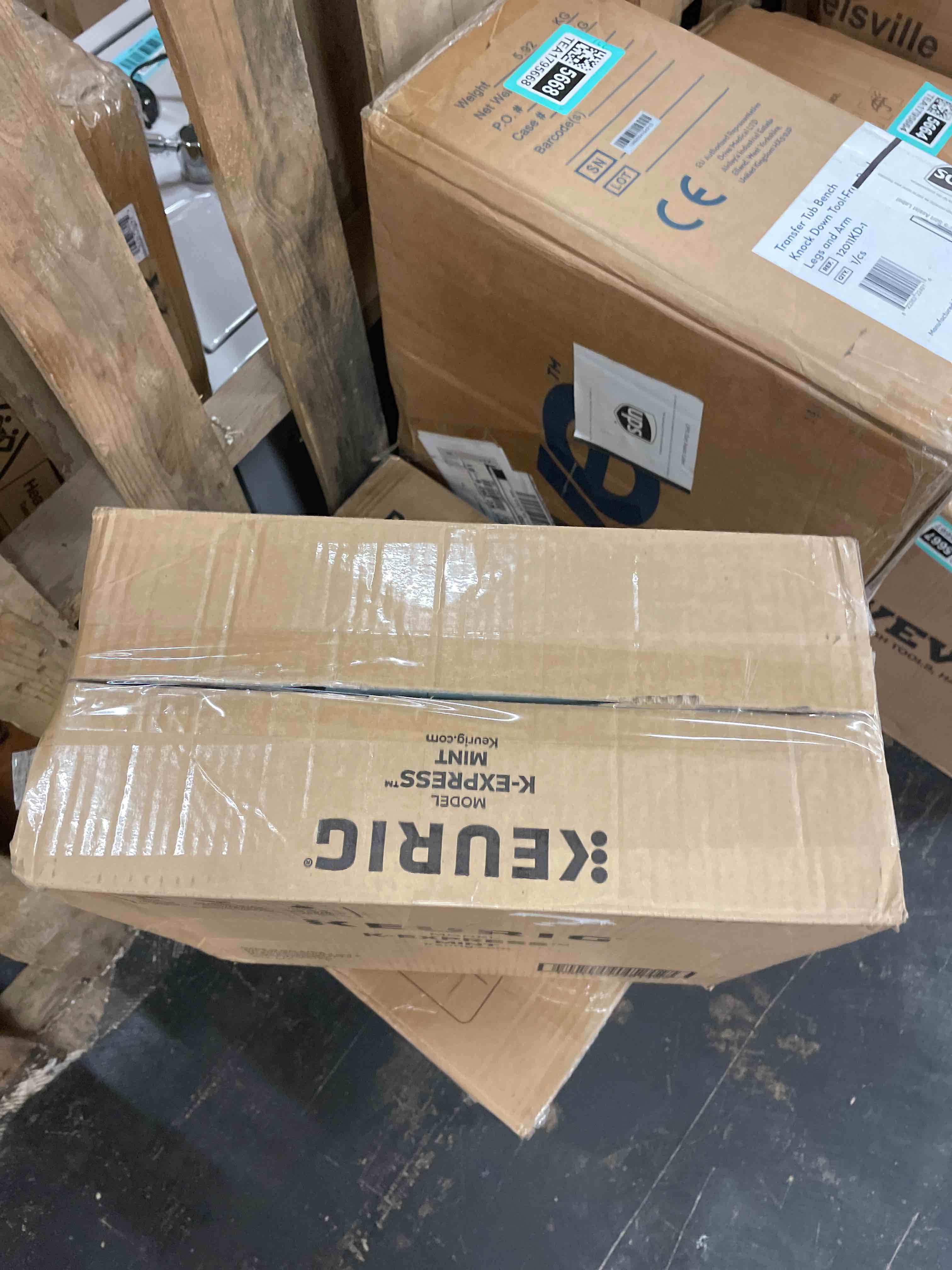 https://s3.amazonaws.com/lotting-images-prod/phillipi/TEA1795670_1755843892150.jpeg