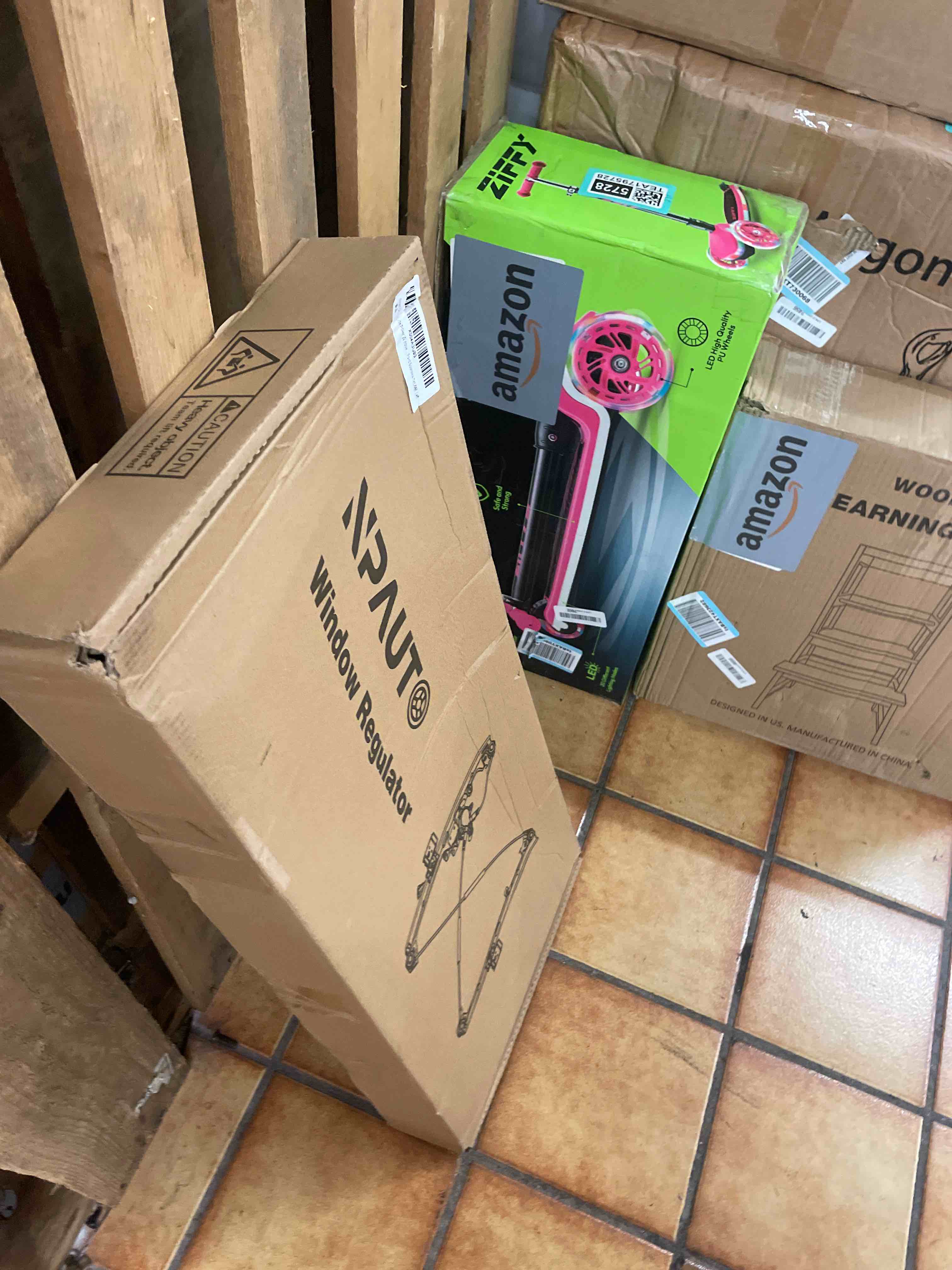 https://s3.amazonaws.com/lotting-images-prod/phillipi/TEA1795731_1755849940217.jpeg
