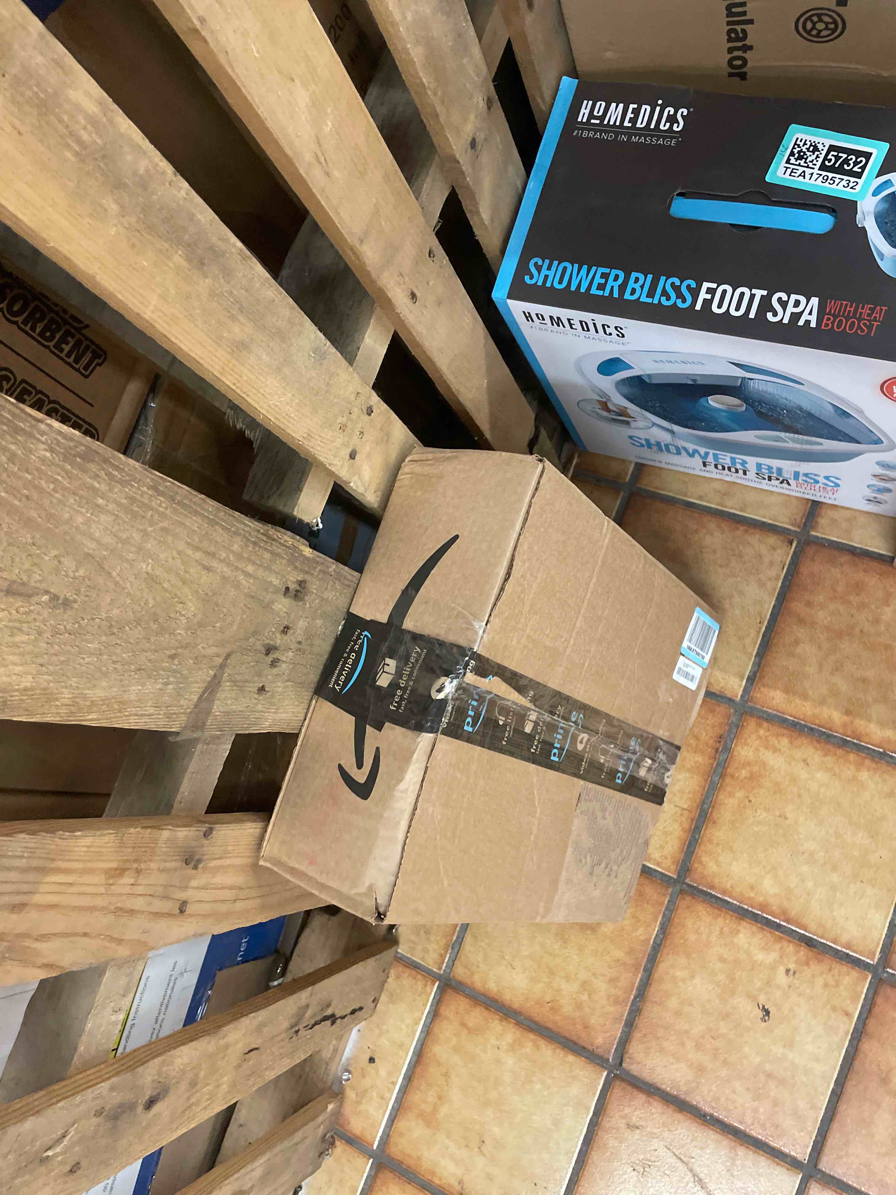https://s3.amazonaws.com/lotting-images-prod/phillipi/TEA1795734_1755850243057.jpeg