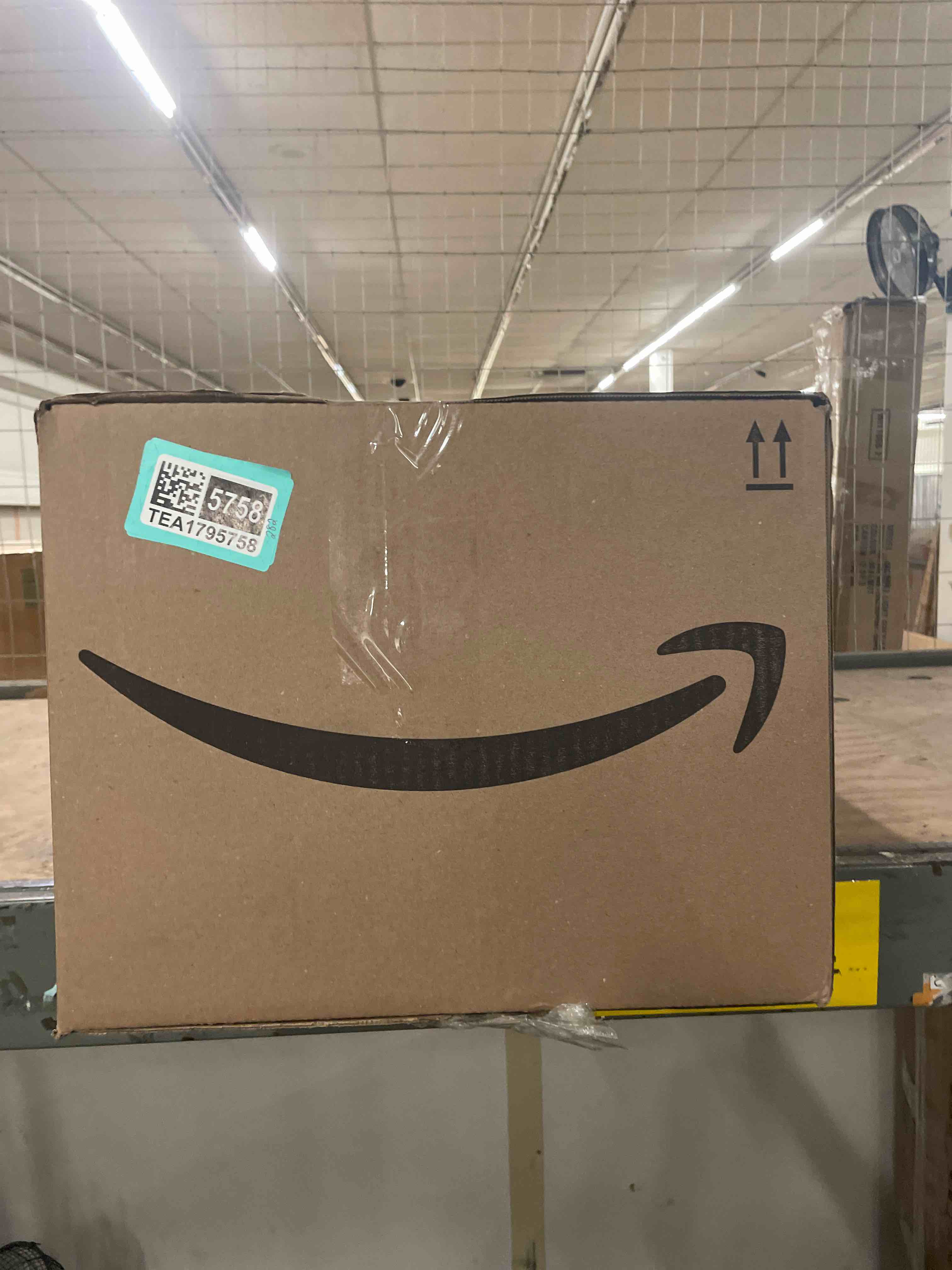https://s3.amazonaws.com/lotting-images-prod/phillipi/TEA1795758_1756084797872.jpeg