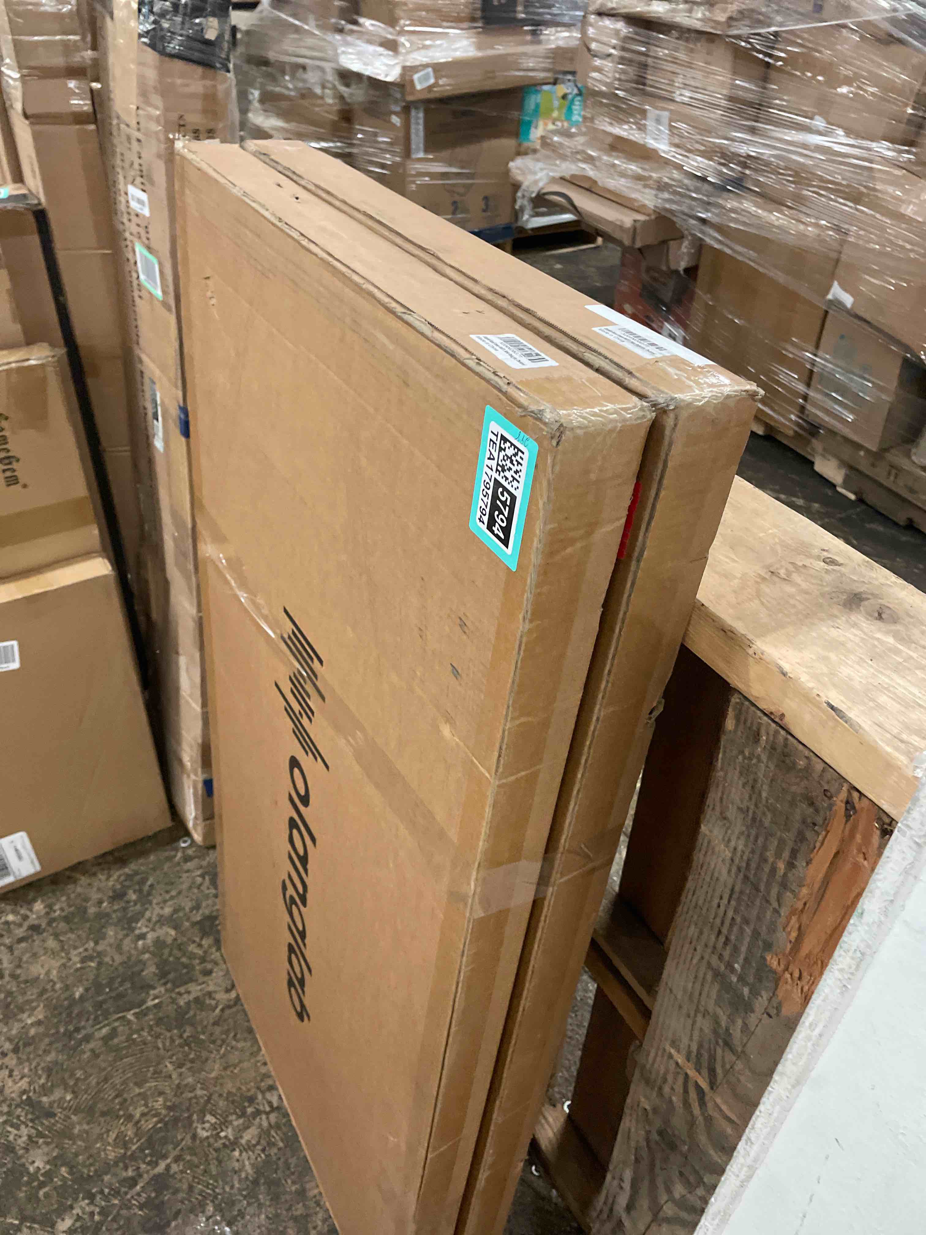 https://s3.amazonaws.com/lotting-images-prod/phillipi/TEA1795794_1756255009714.jpeg