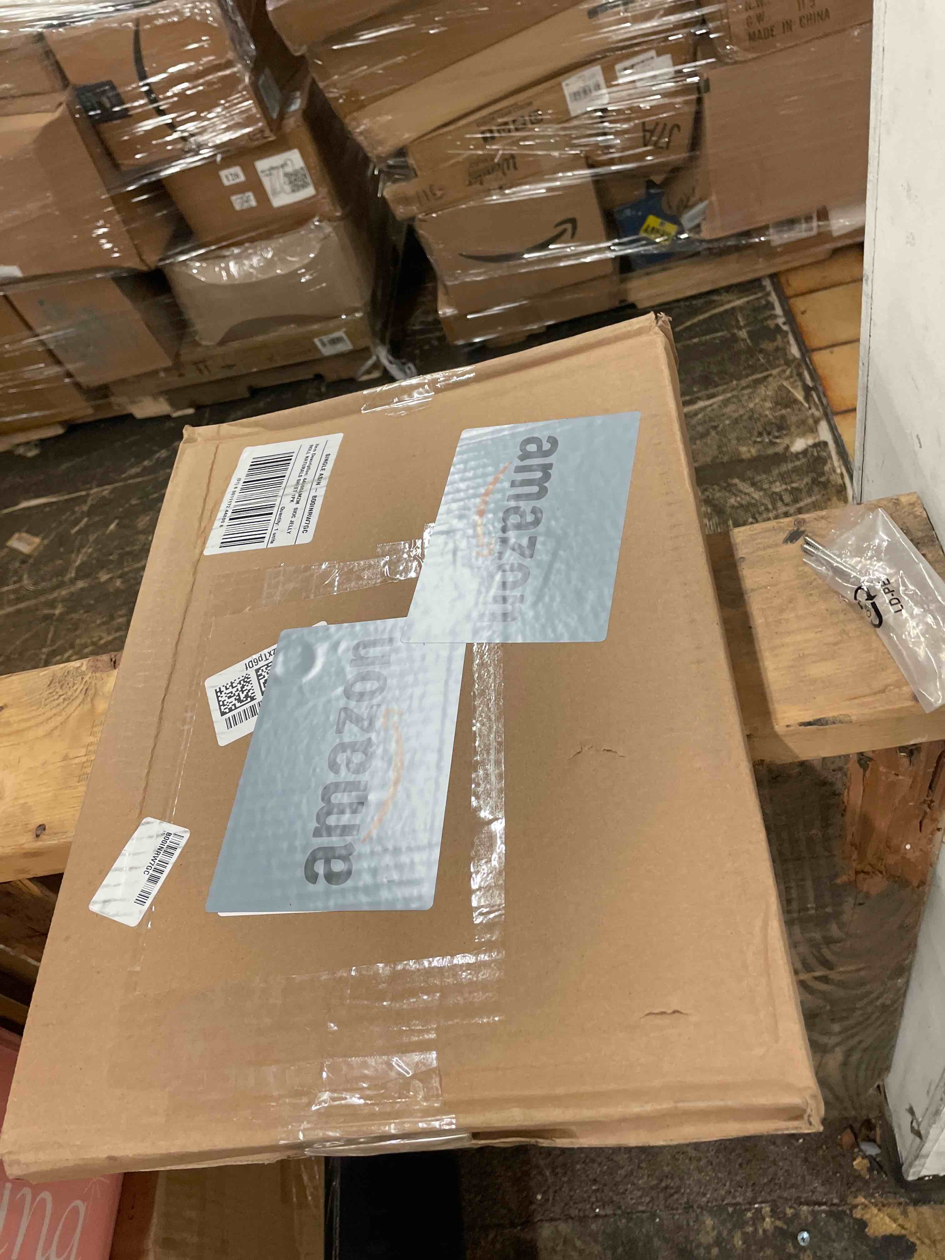 https://s3.amazonaws.com/lotting-images-prod/phillipi/TEA1795801_1756258218927.jpeg