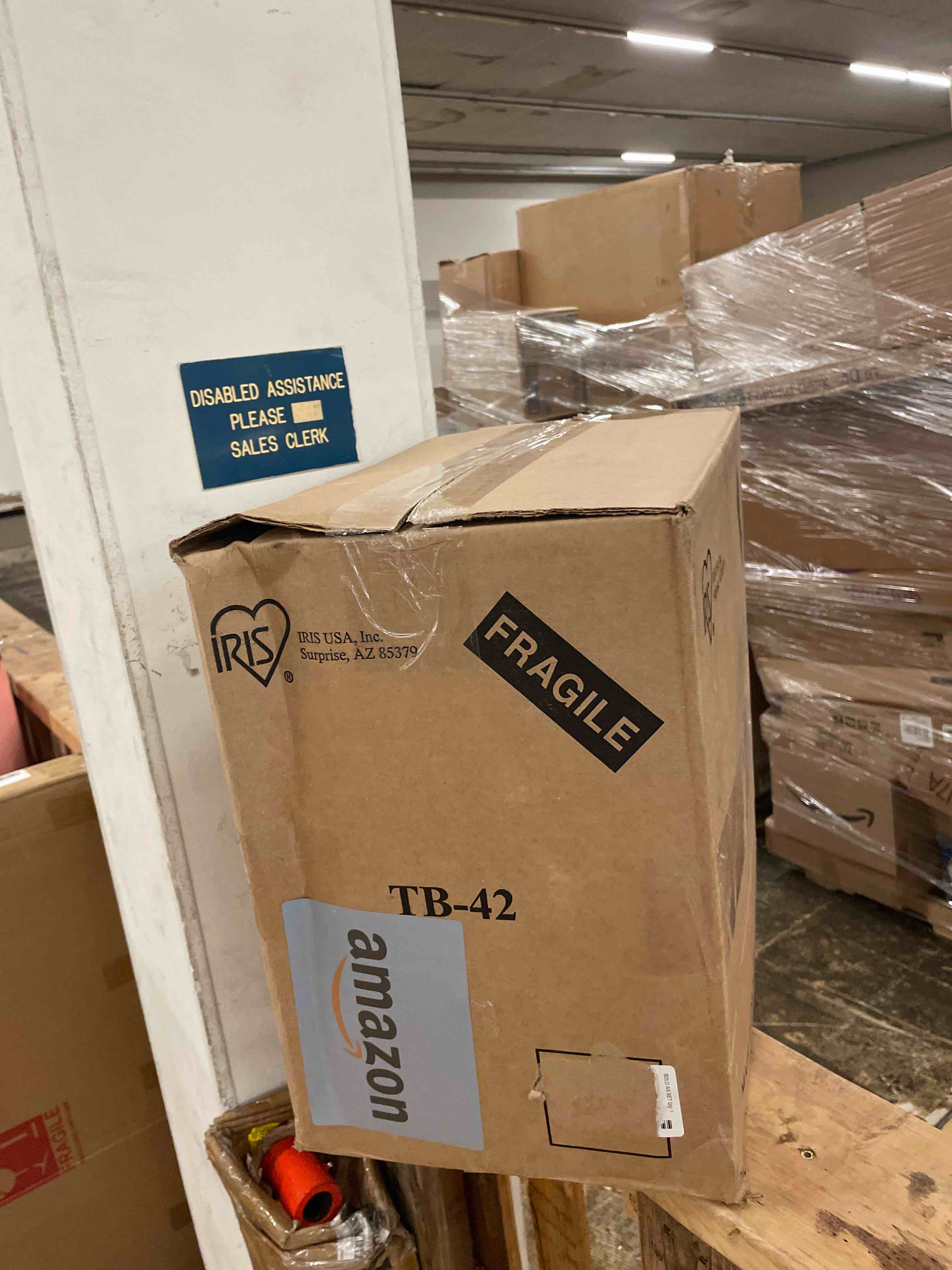 https://s3.amazonaws.com/lotting-images-prod/phillipi/TEA1795808_1756259068388.jpeg