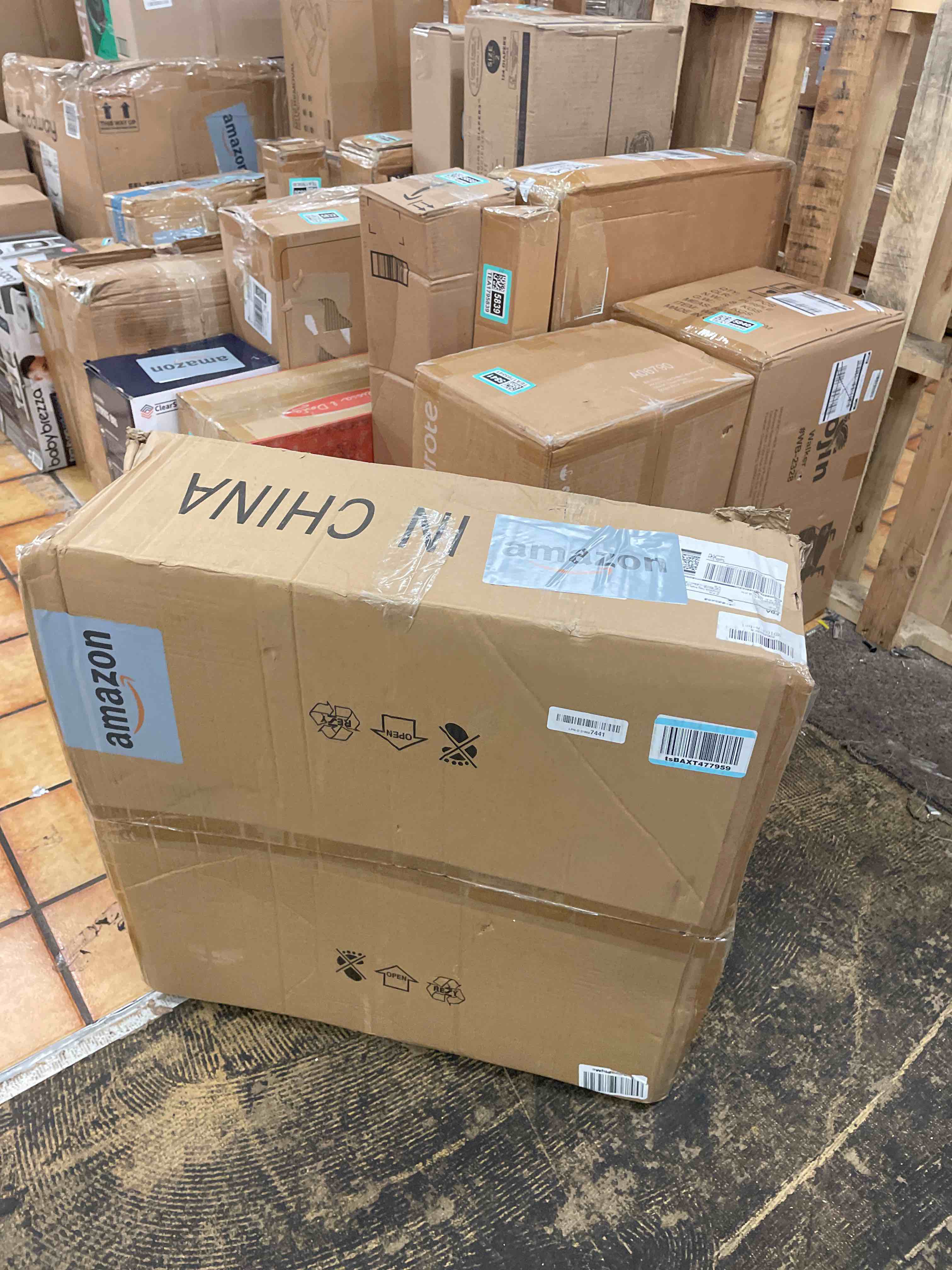 https://s3.amazonaws.com/lotting-images-prod/phillipi/TEA1795843_1756267783051.jpeg