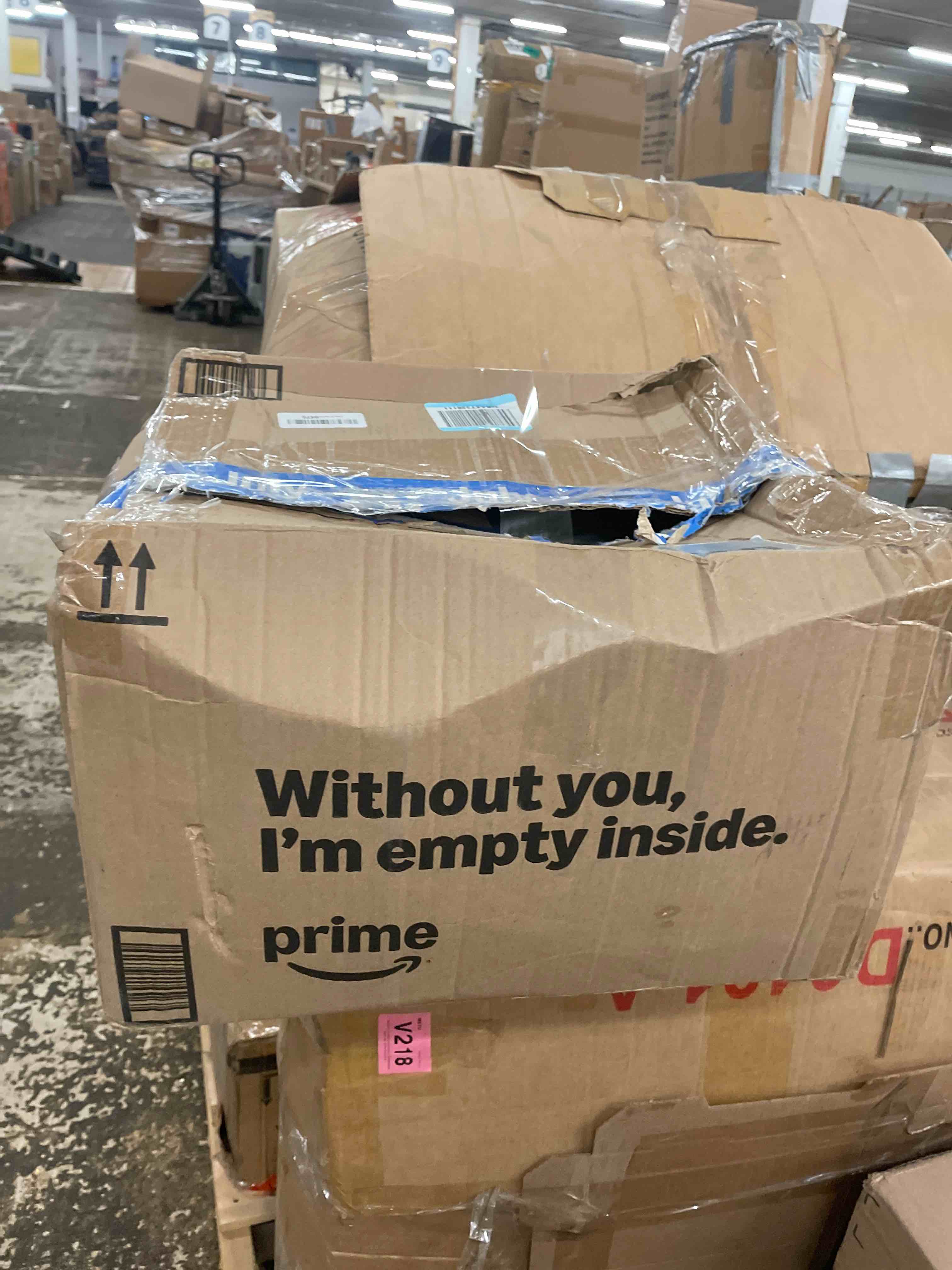 https://s3.amazonaws.com/lotting-images-prod/phillipi/TEA1795895_1756345313940.jpeg