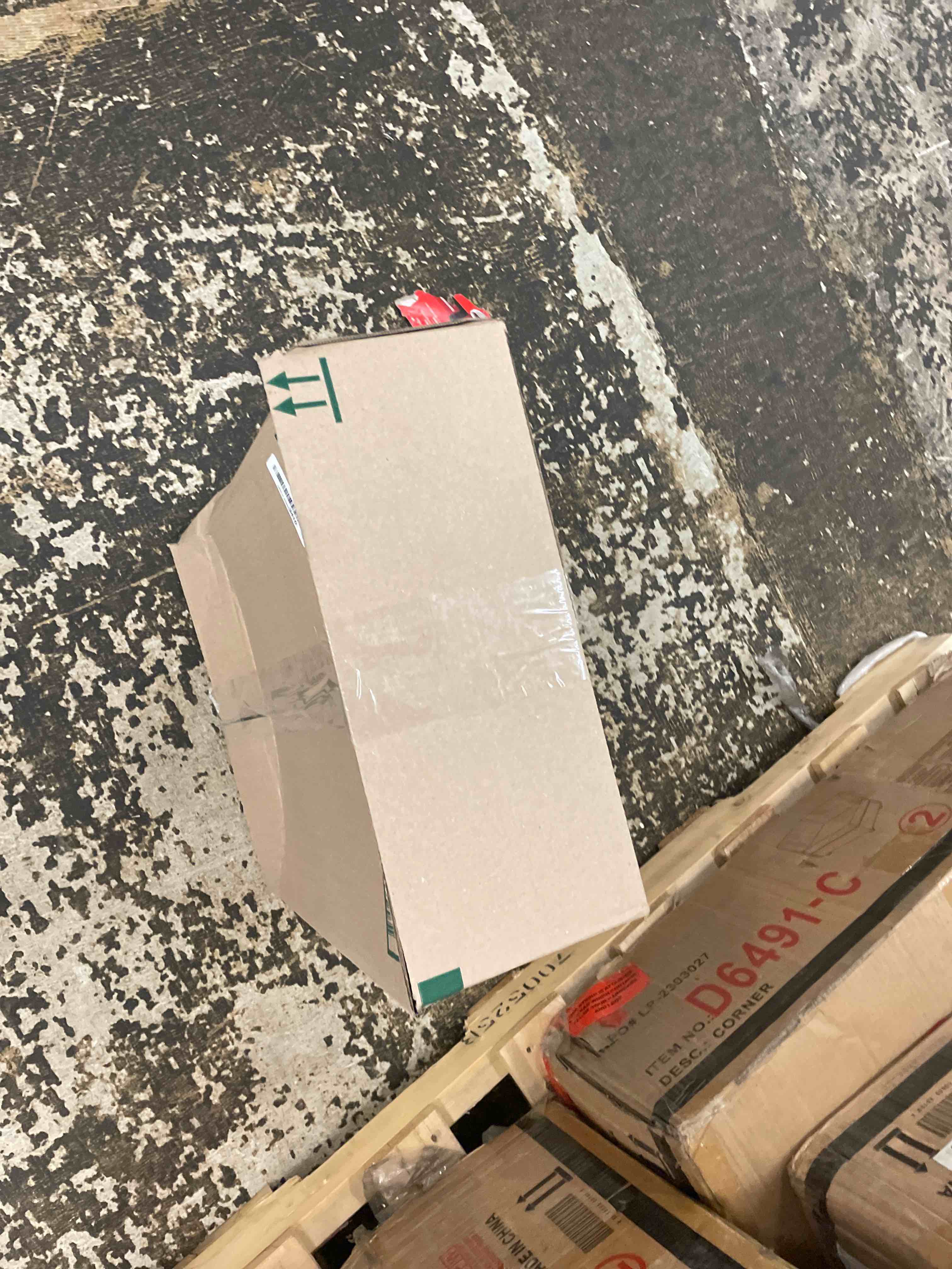 https://s3.amazonaws.com/lotting-images-prod/phillipi/TEA1795897_1756345473909.jpeg