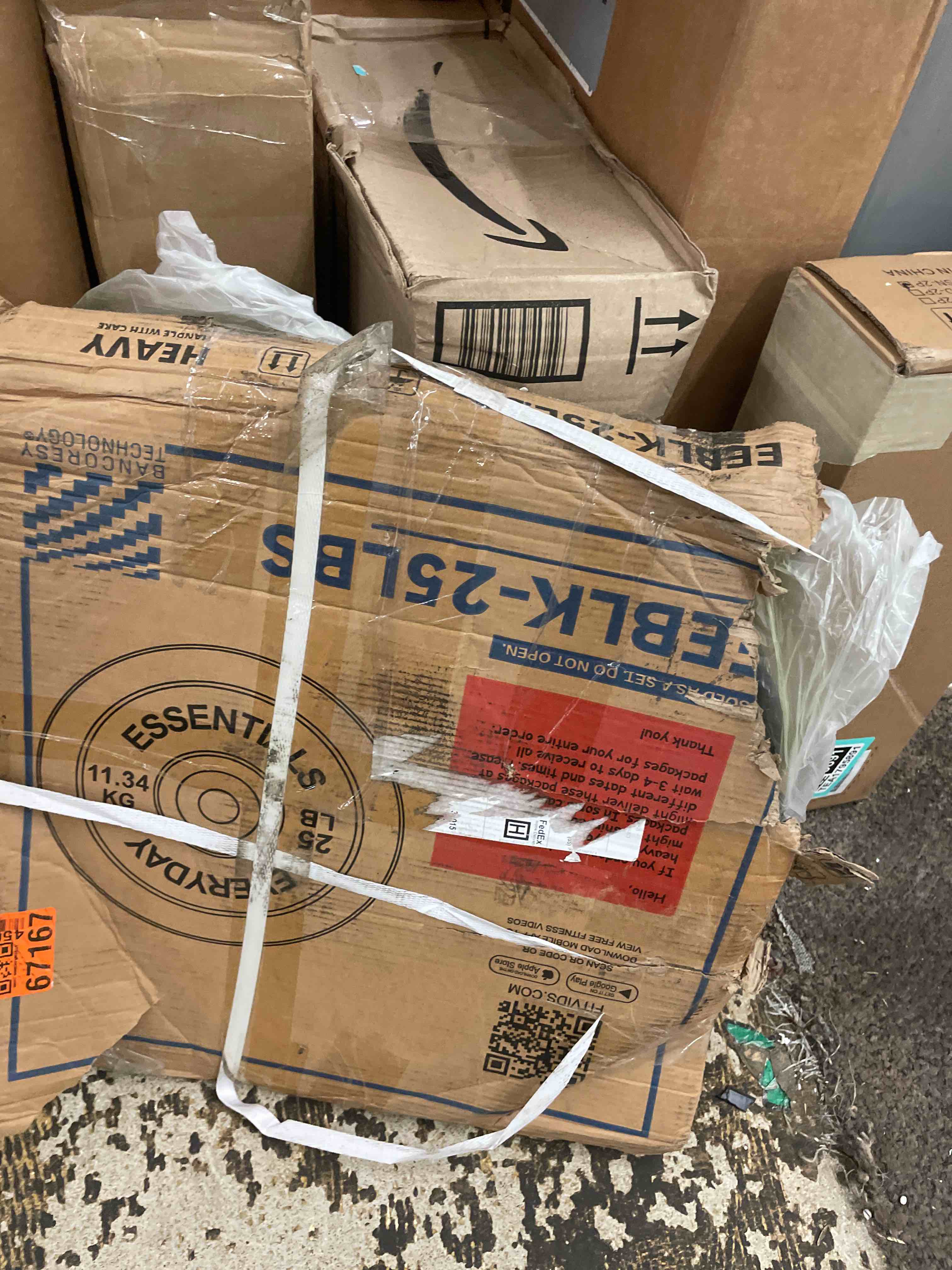 https://s3.amazonaws.com/lotting-images-prod/phillipi/TEA1795902_1756346814126.jpeg