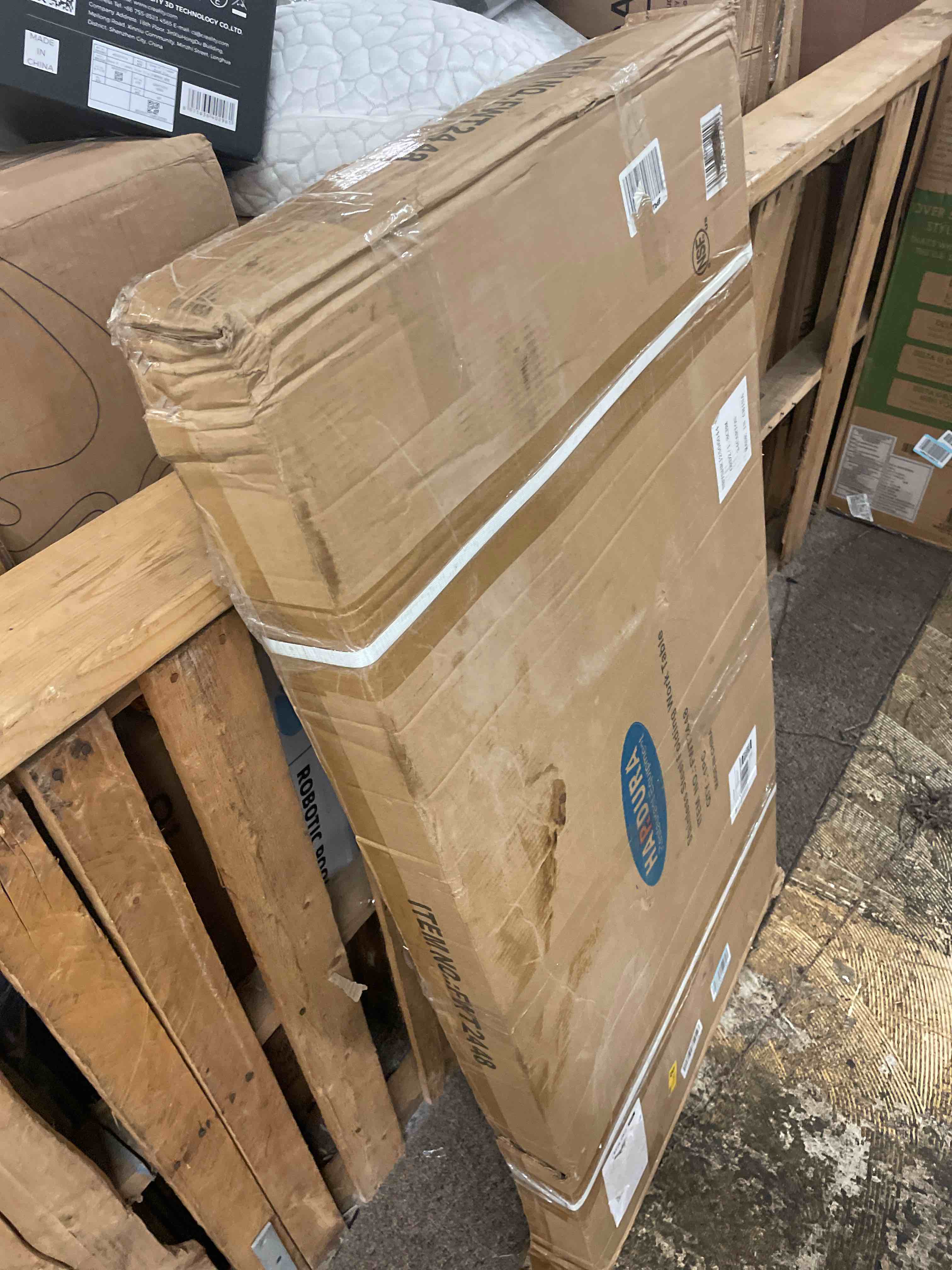 https://s3.amazonaws.com/lotting-images-prod/phillipi/TEA1795932_1756353080114.jpeg