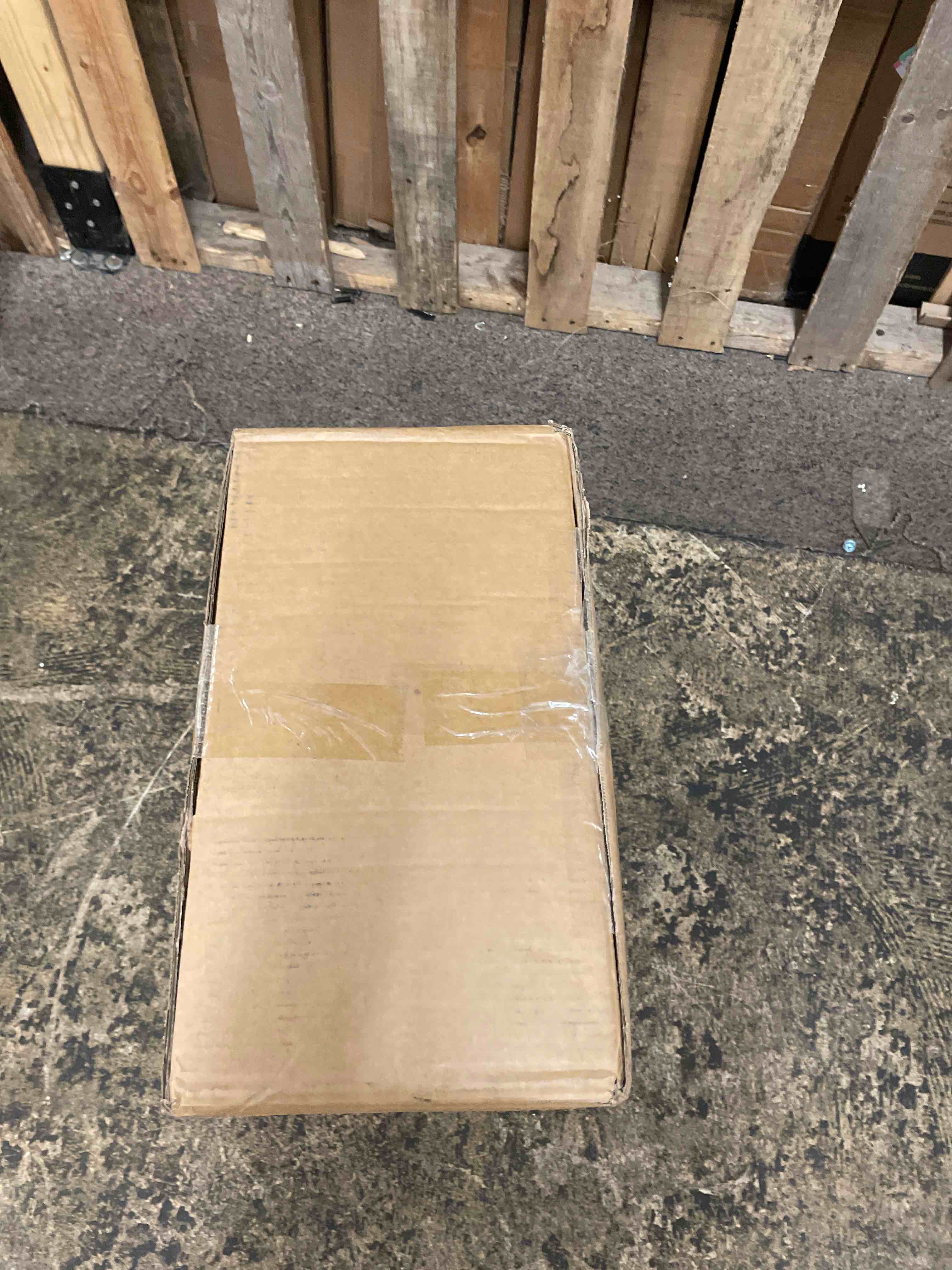 https://s3.amazonaws.com/lotting-images-prod/phillipi/TEA1795949_1756356241588.jpeg