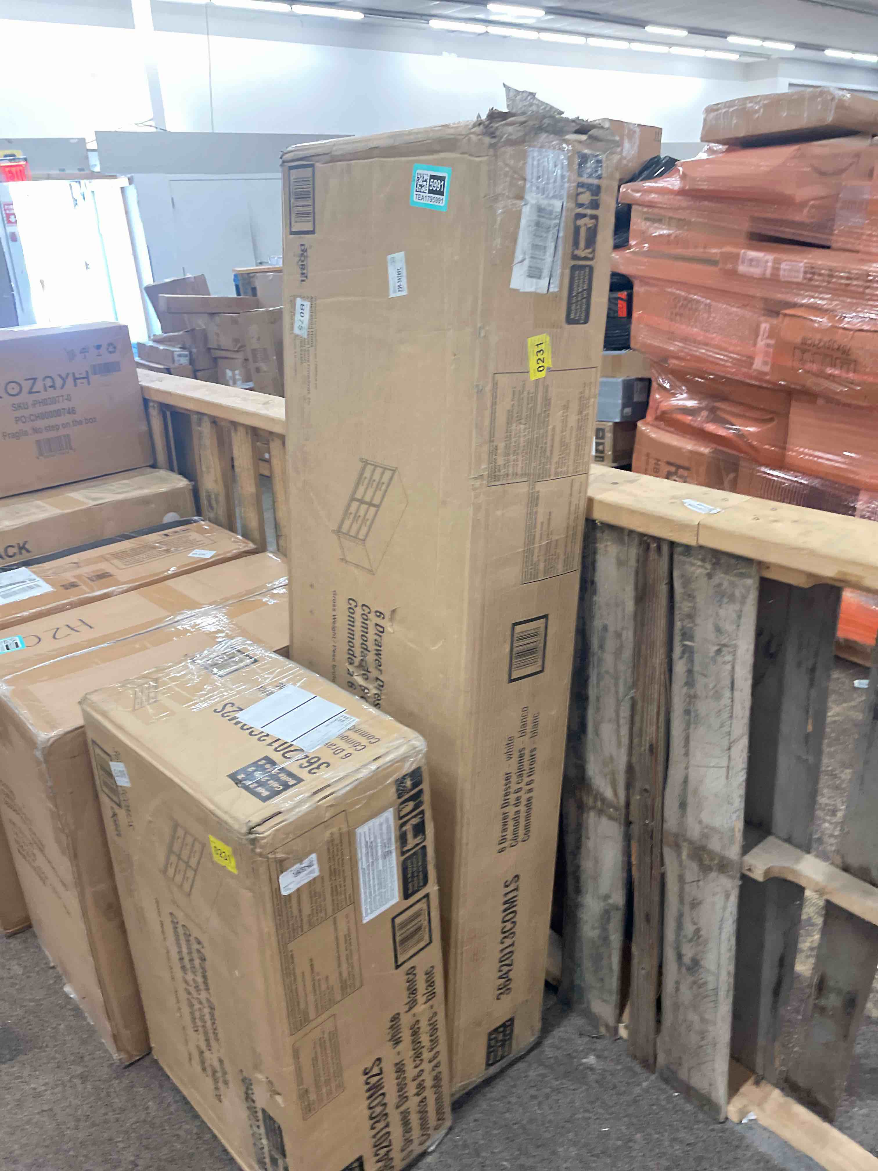 https://s3.amazonaws.com/lotting-images-prod/phillipi/TEA1795991_1756917976687.jpeg