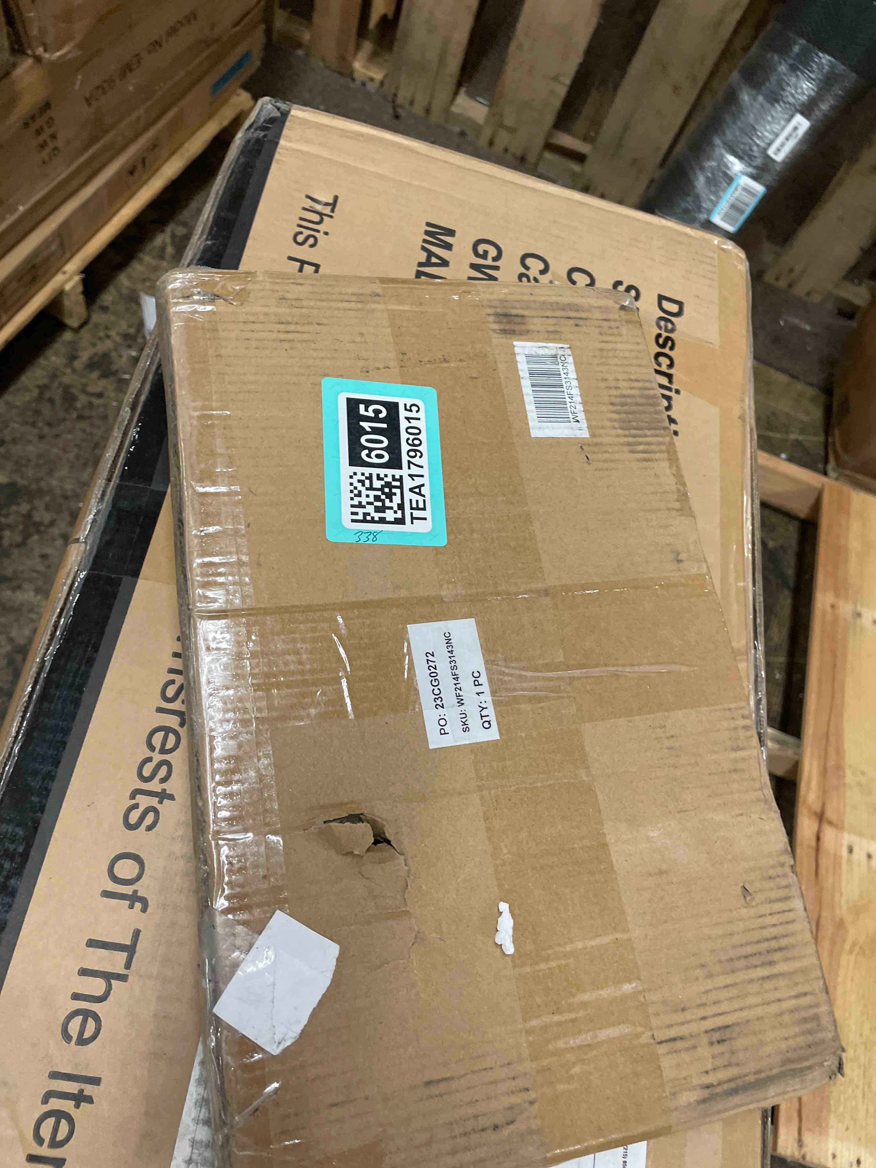 https://s3.amazonaws.com/lotting-images-prod/phillipi/TEA1796015_1756941078144.jpeg